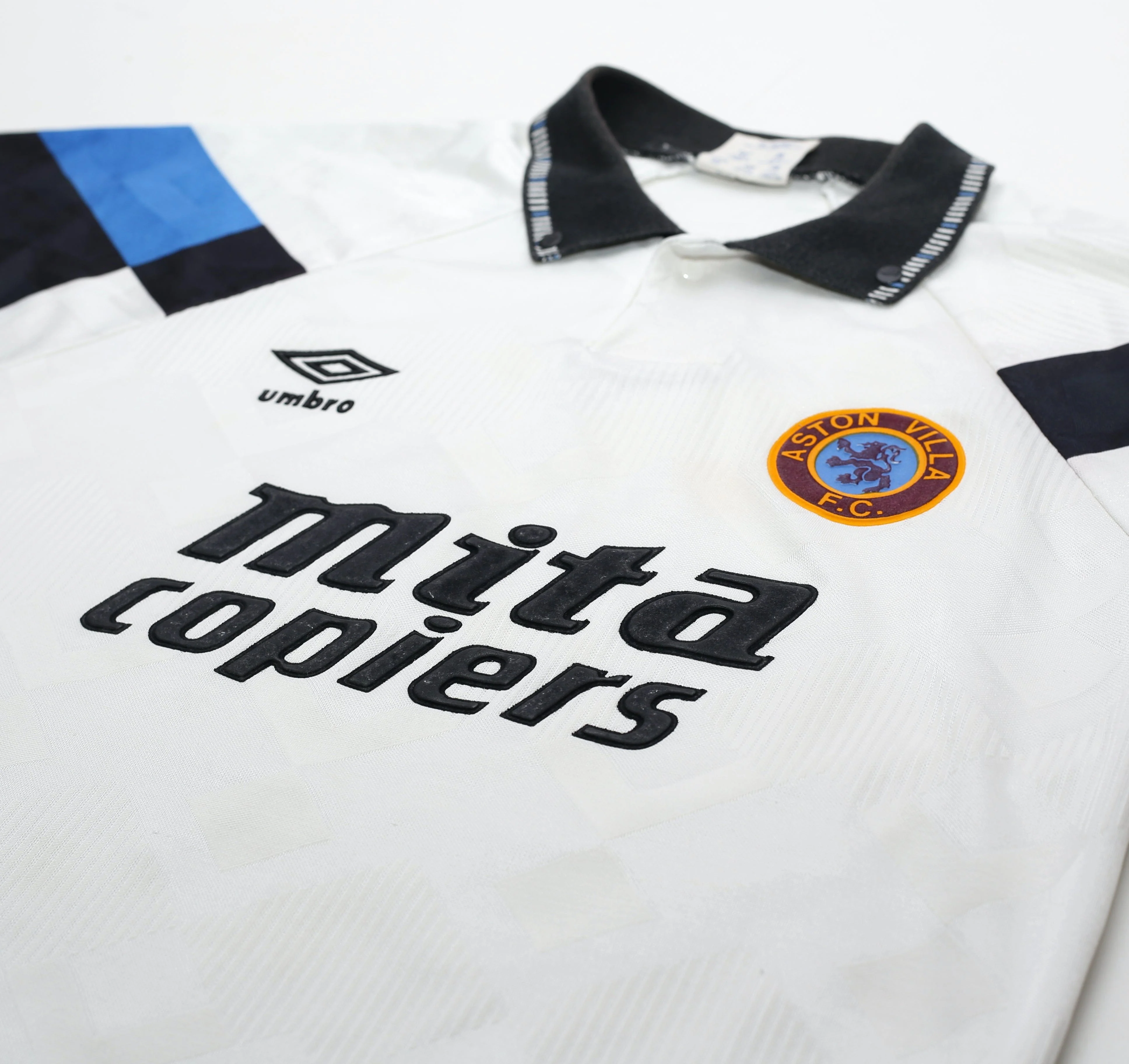 1990/92 Aston Villa Vintage Umbro Away Football Shirt (S) - Image 5