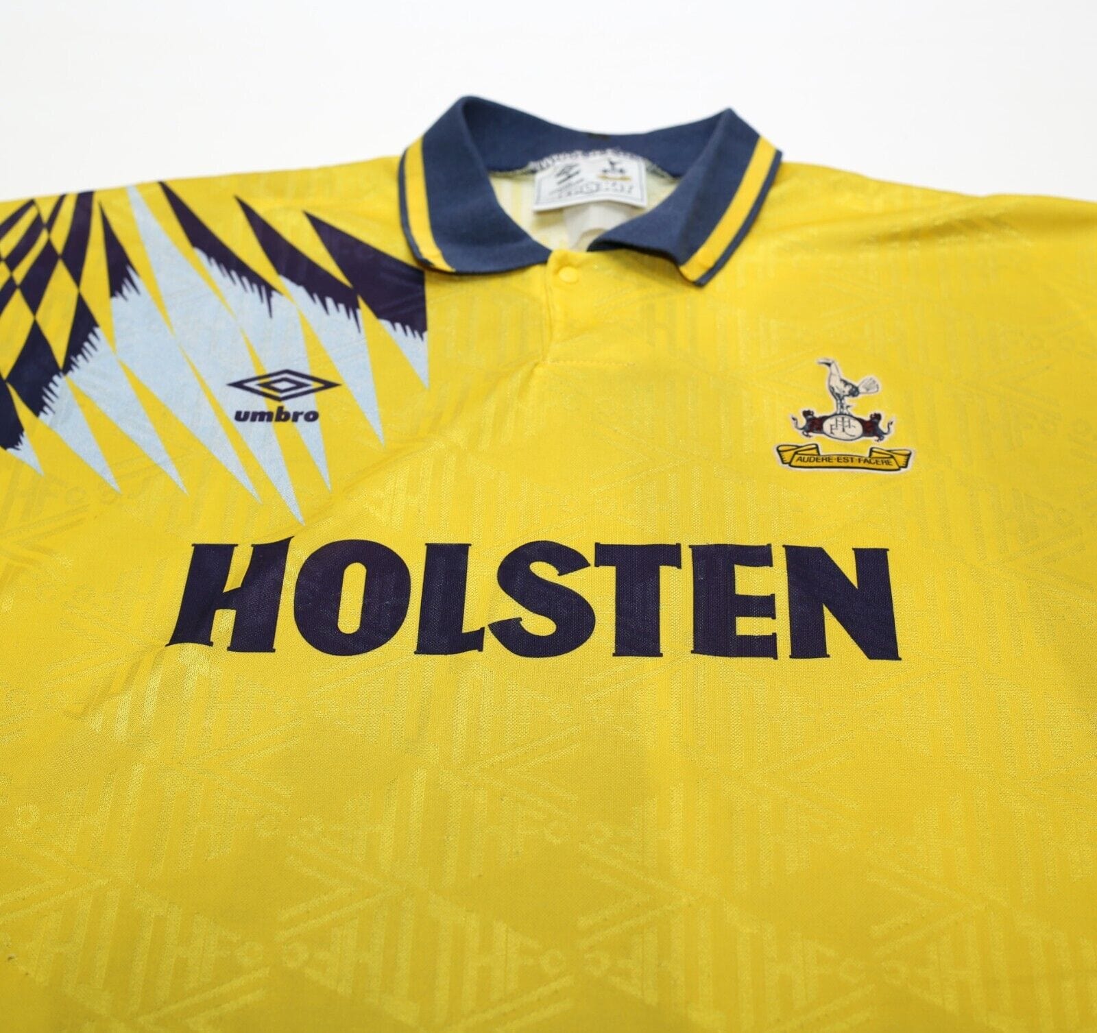 1991/95 Tottenham Hotspur Vintage Umbro Away Football Shirt (L) - Image 4