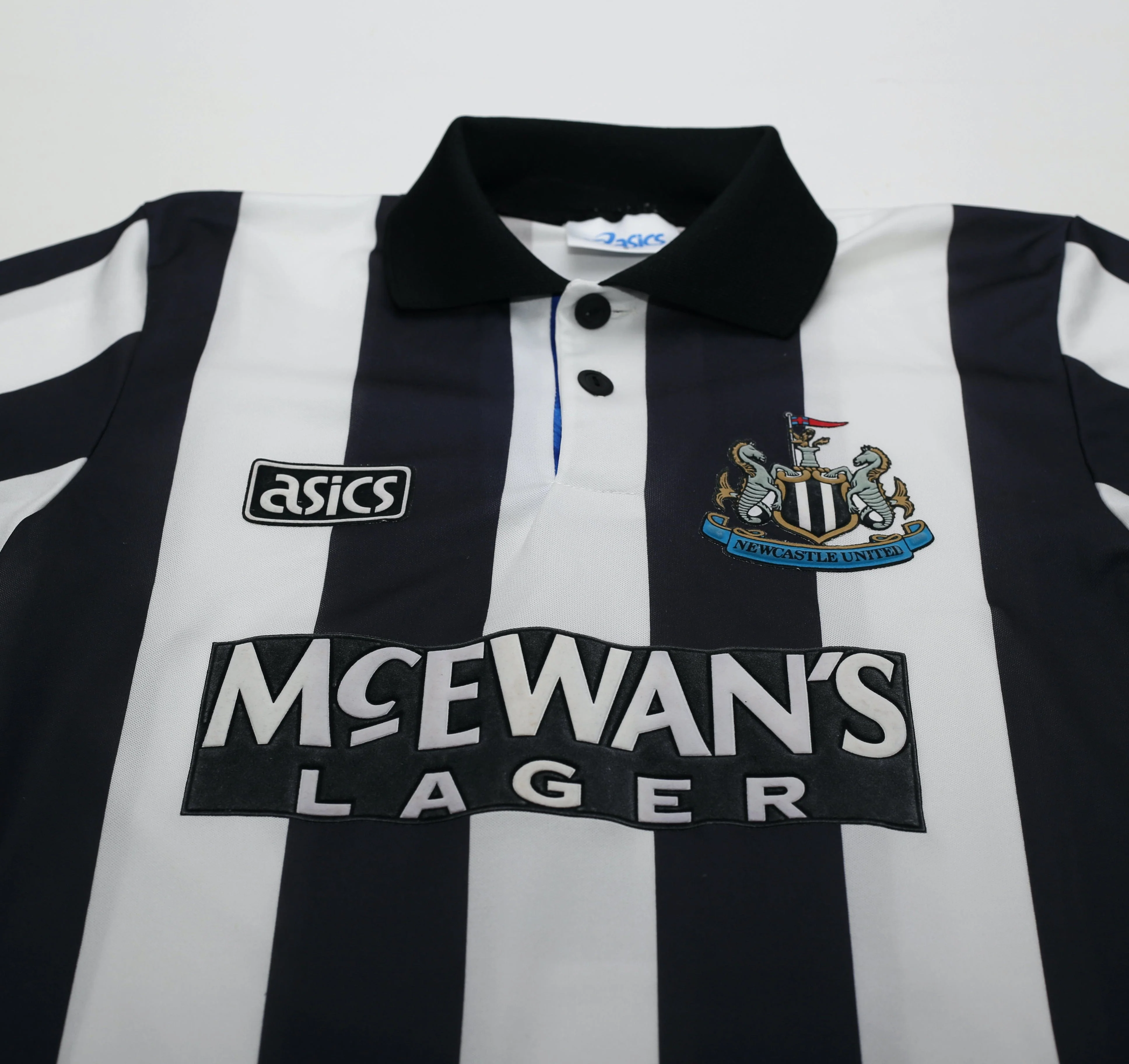 1993/95 Cole #9 Newcastle United Vintage Asics Home Football Shirt (S) - Image 4