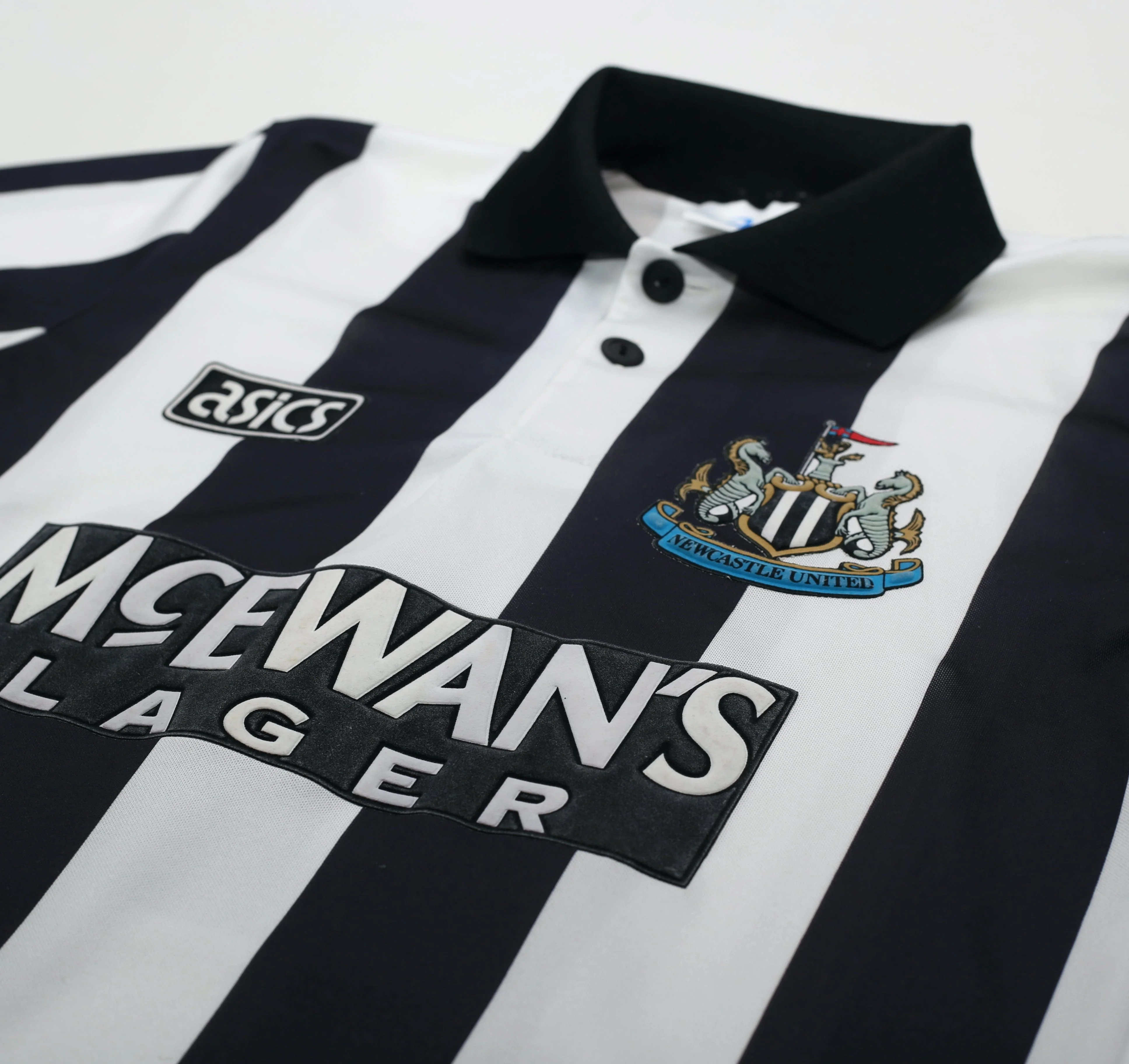 1993/95 Cole #9 Newcastle United Vintage Asics Home Football Shirt (S) - Image 5
