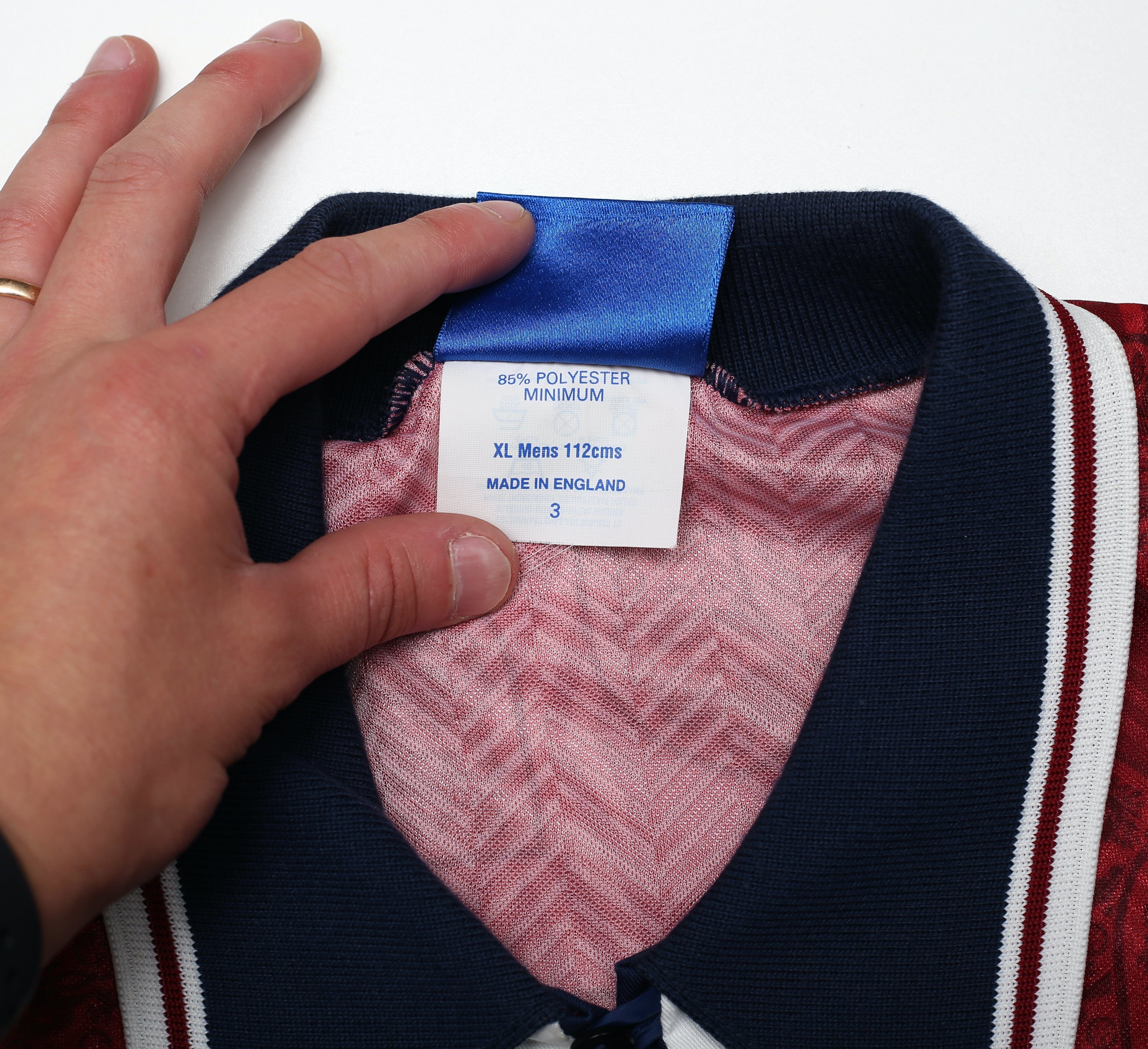 1994/95 SHEARER #9 England Umbro away Football Shirt (L/XL) - Image 11