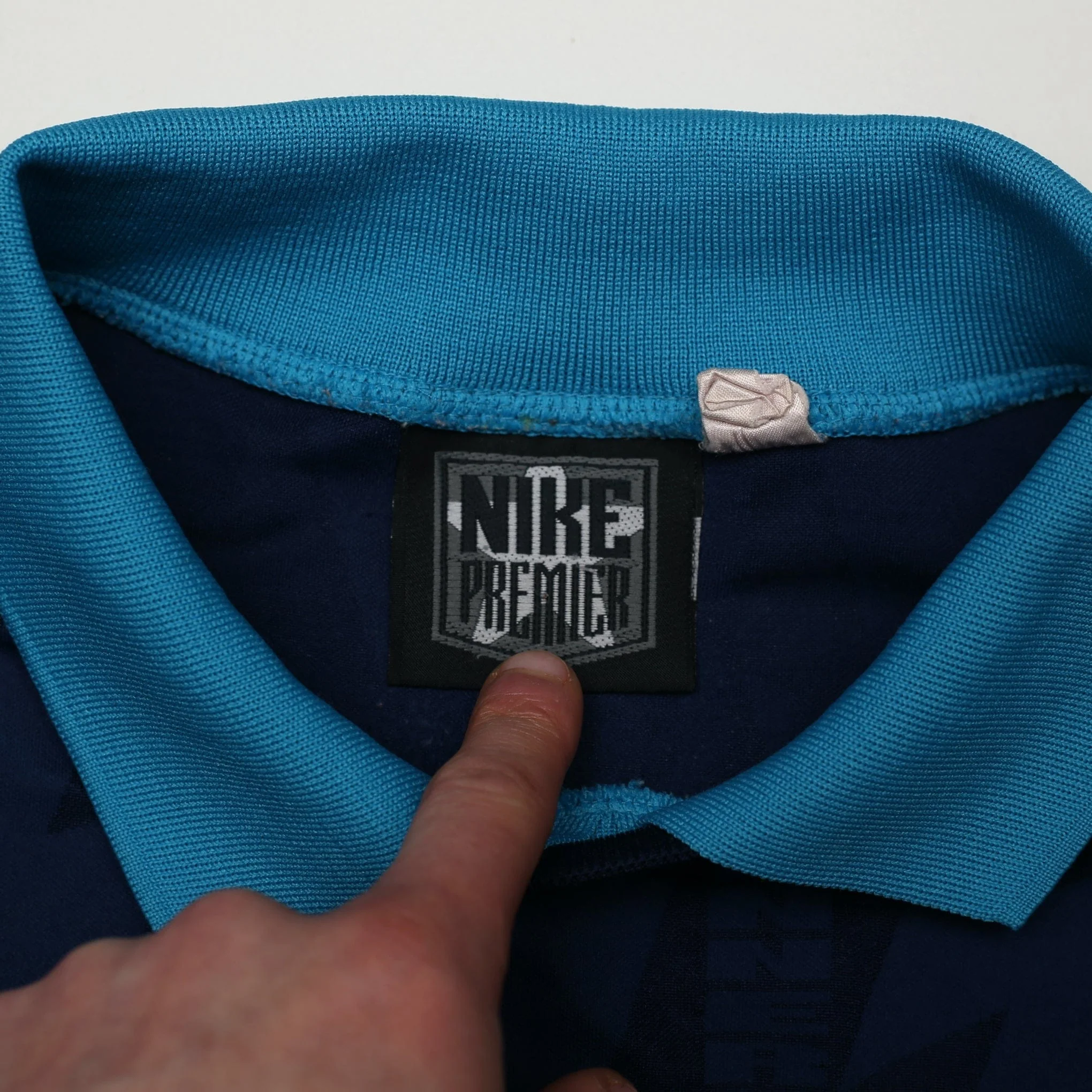 1994/95 Wright #8 Arsenal Vintage Nike Away Football Shirt (XXL) - Image 17