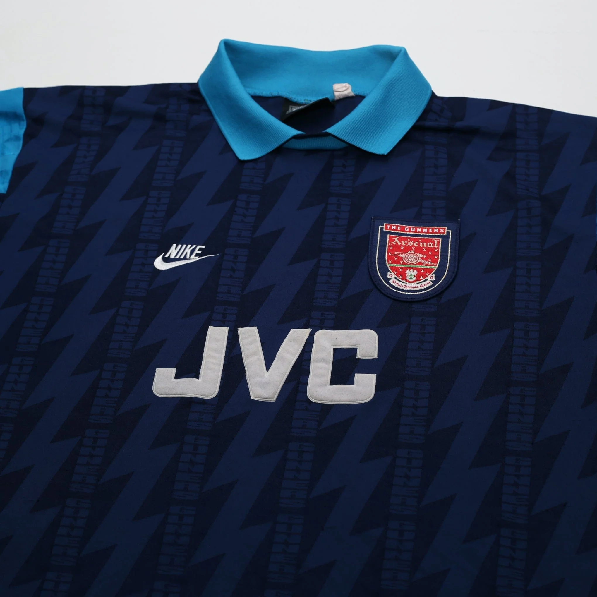 1994/95 Wright #8 Arsenal Vintage Nike Away Football Shirt (XXL) - Image 3
