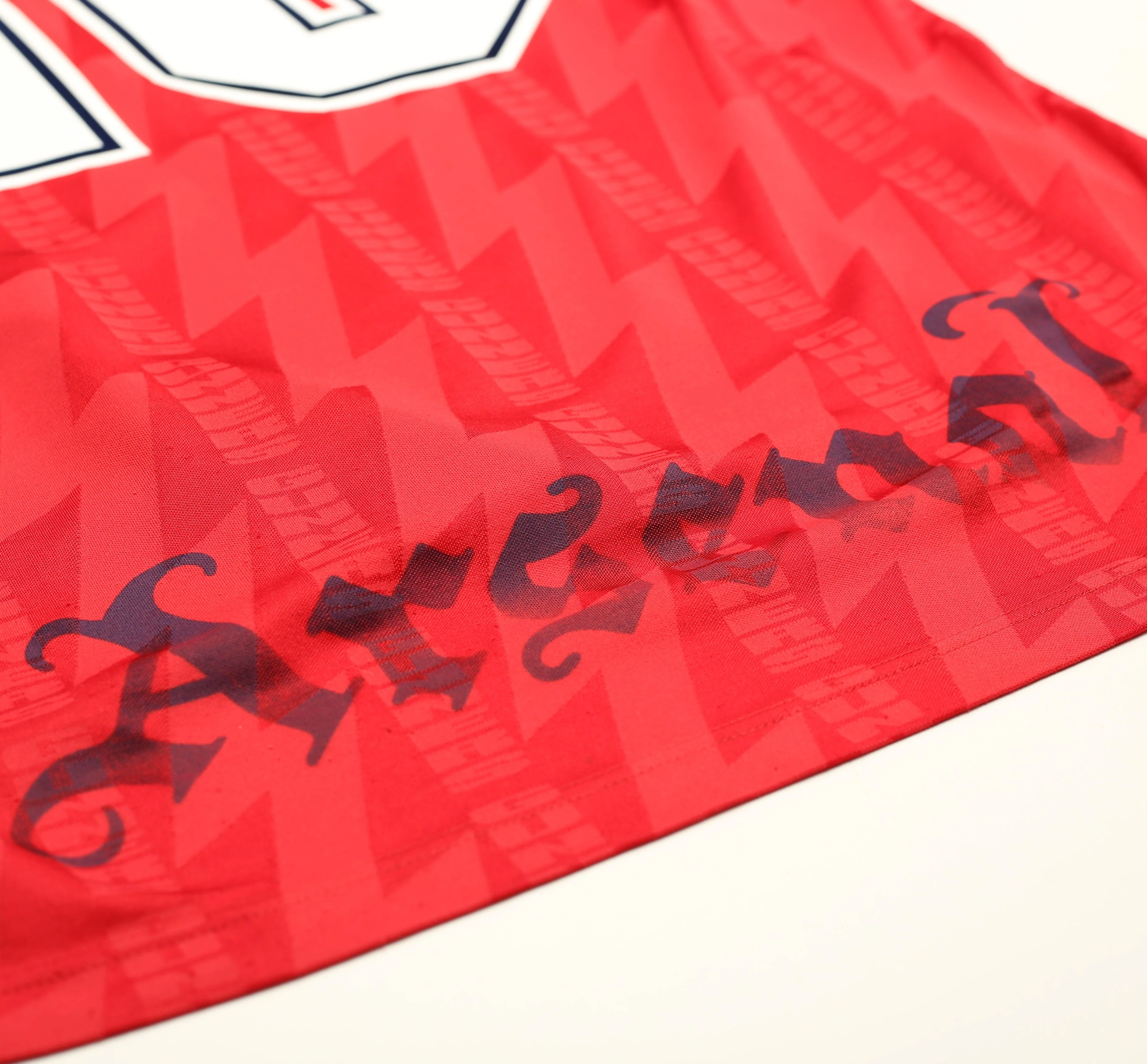 1994/96 BERGKAMP #10 Arsenal Nike Home Football Shirt (L) - Image 10