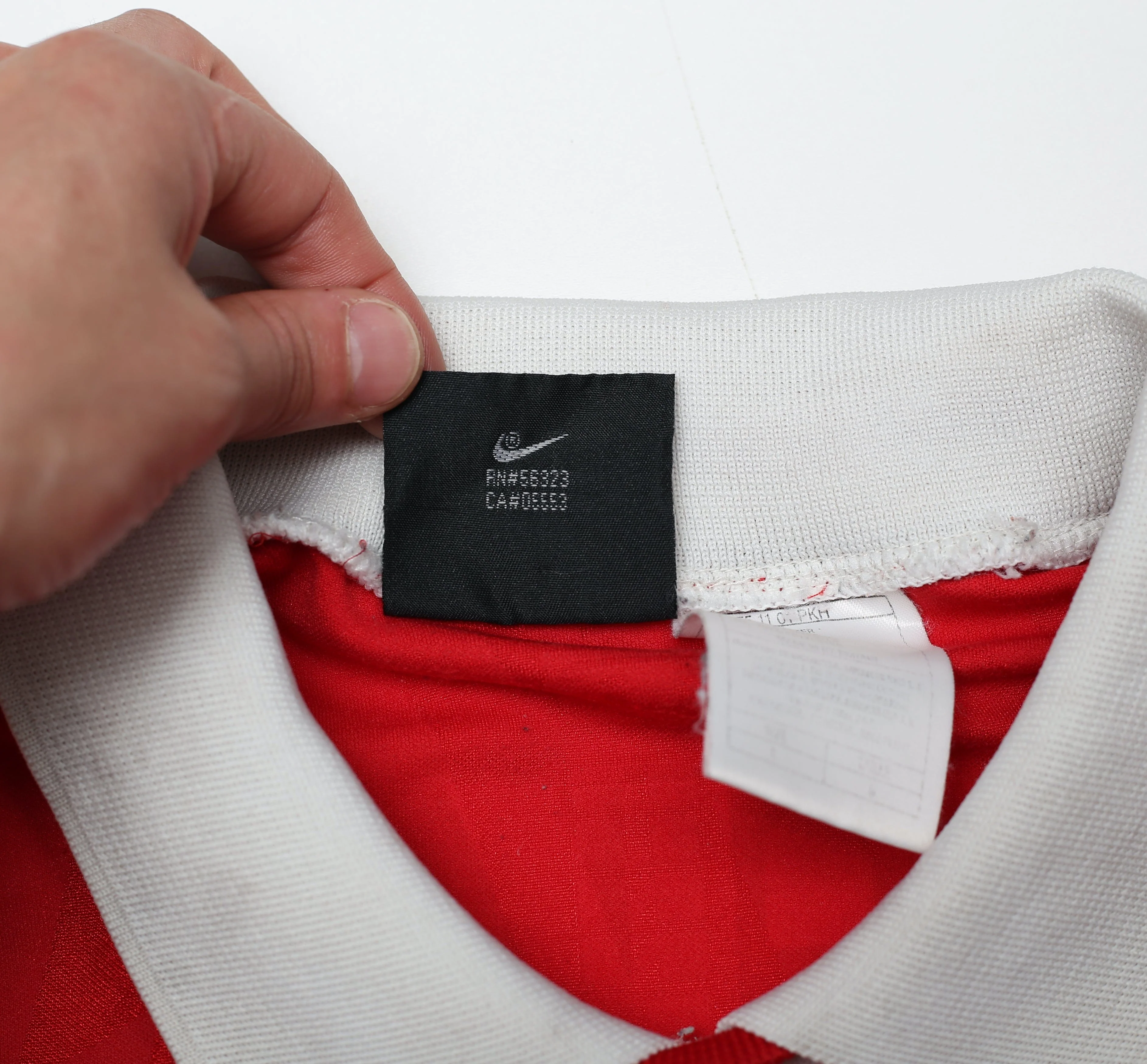 1994/96 BERGKAMP #10 Arsenal Nike Home Football Shirt (L) - Image 14