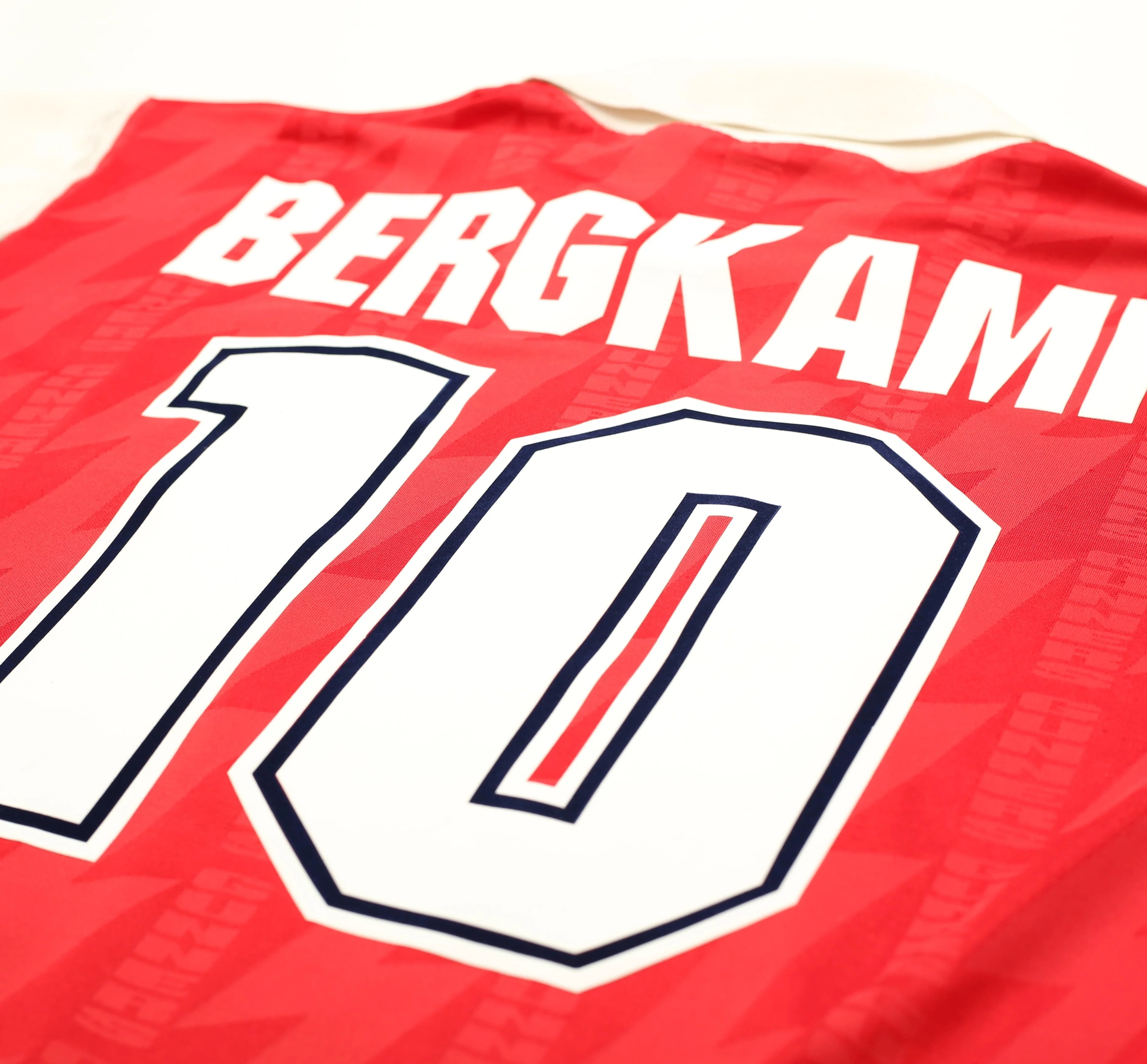 1994/96 BERGKAMP #10 Arsenal Nike Home Football Shirt (L) - Image 9