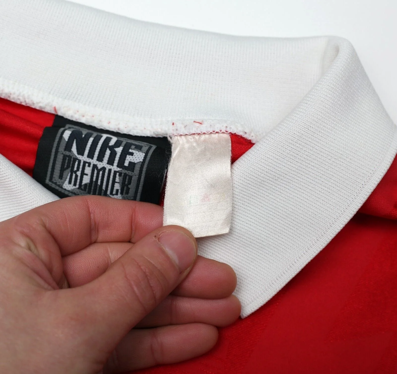 1994/96 Bergkamp #10 Arsenal Vintage Nike Home Football Shirt (L) - Image 15