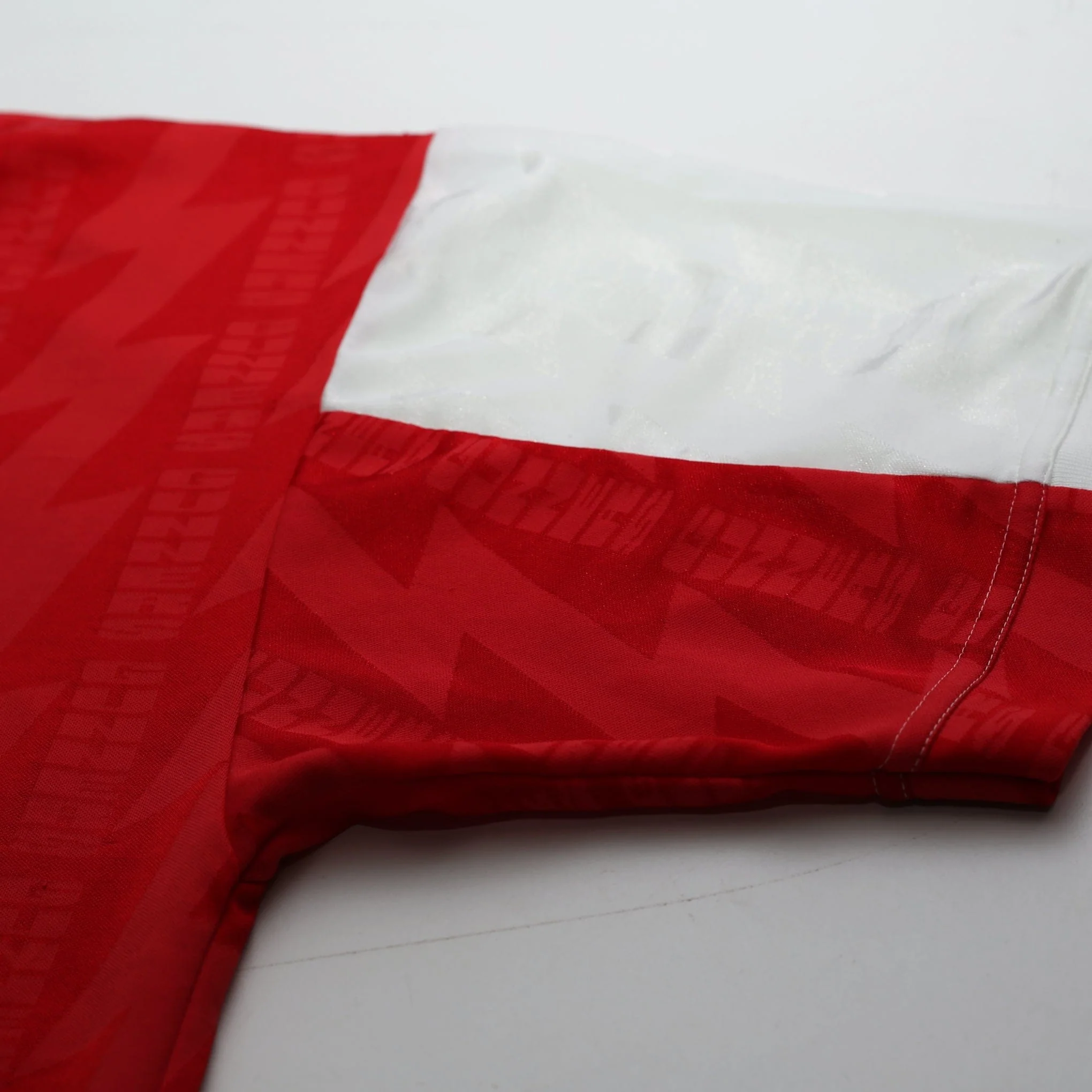 1994/96 Wright #8 Arsenal Vintage Nike Home Football Shirt (XL) - Image 10