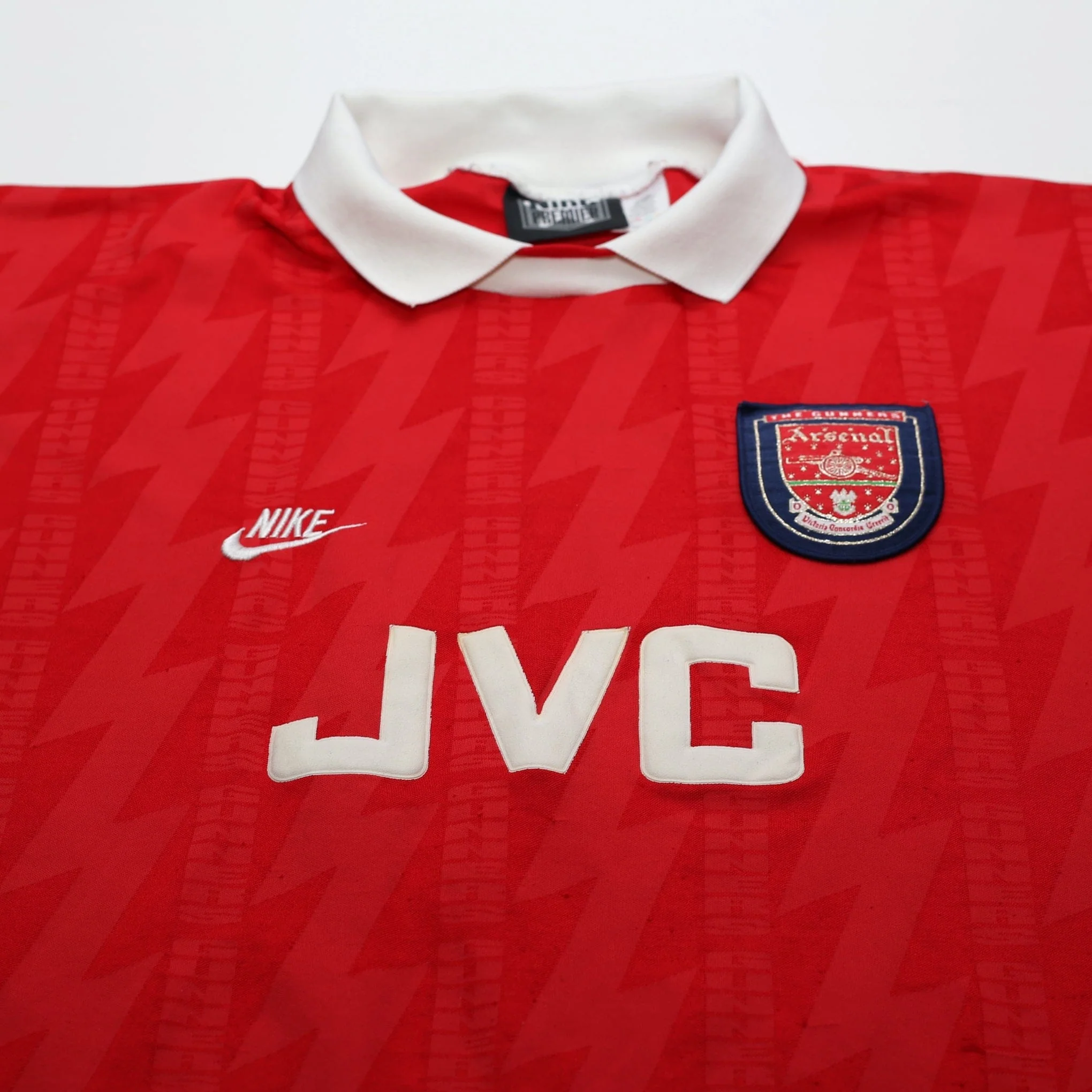 1994/96 Wright #8 Arsenal Vintage Nike Home Football Shirt (XL) - Image 4
