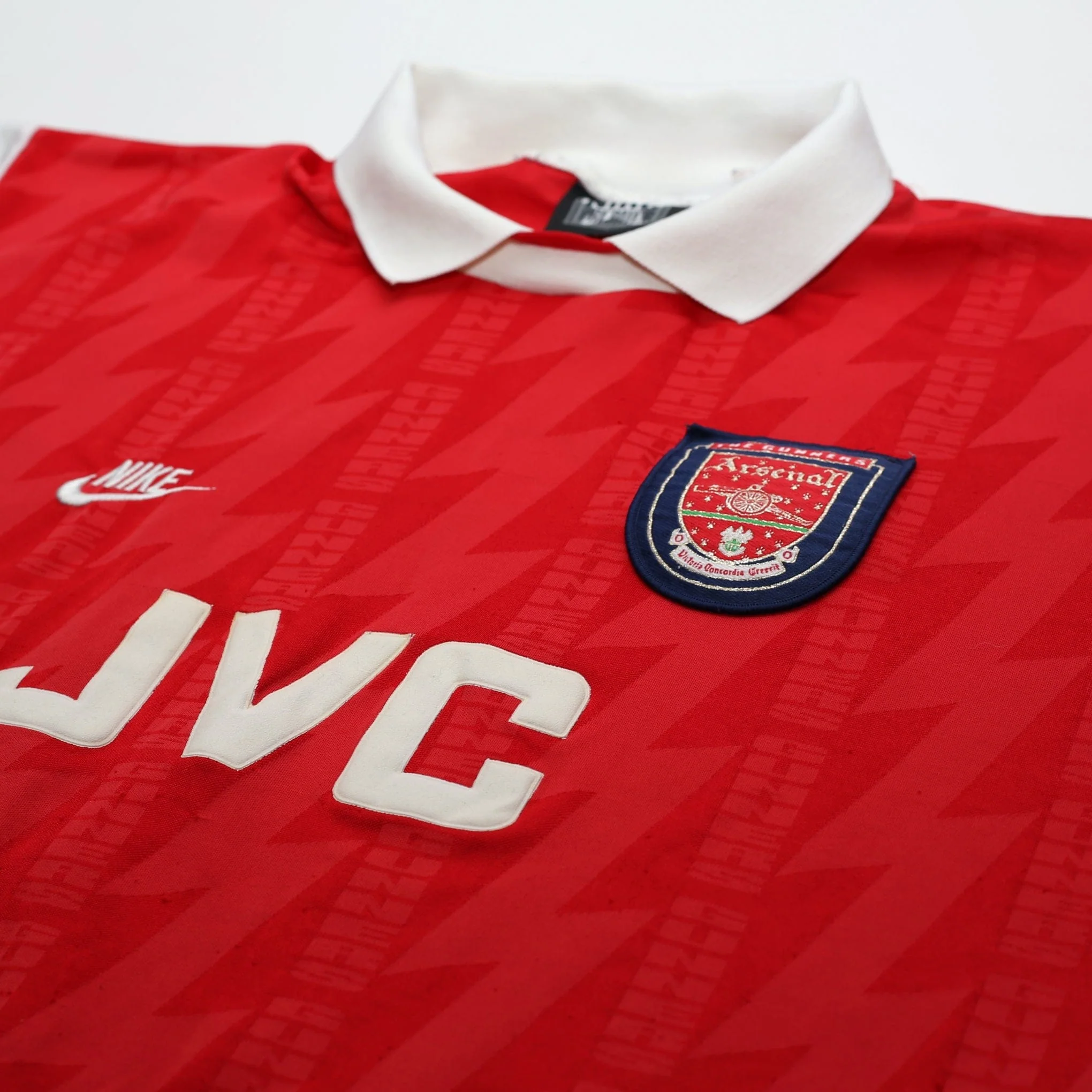 1994/96 Wright #8 Arsenal Vintage Nike Home Football Shirt (XL) - Image 5