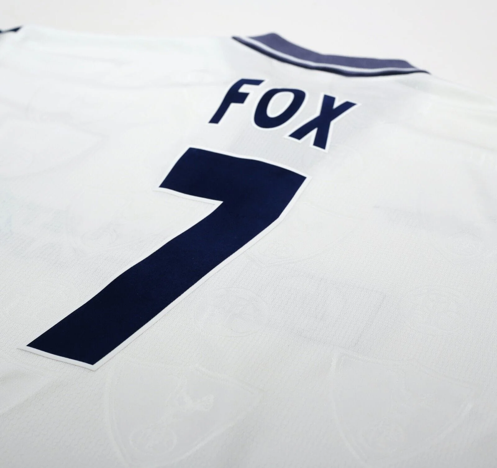 1995/97 Fox #7 Tottenham Hotspur Vintage PONY Home Football Shirt (L) - Image 10