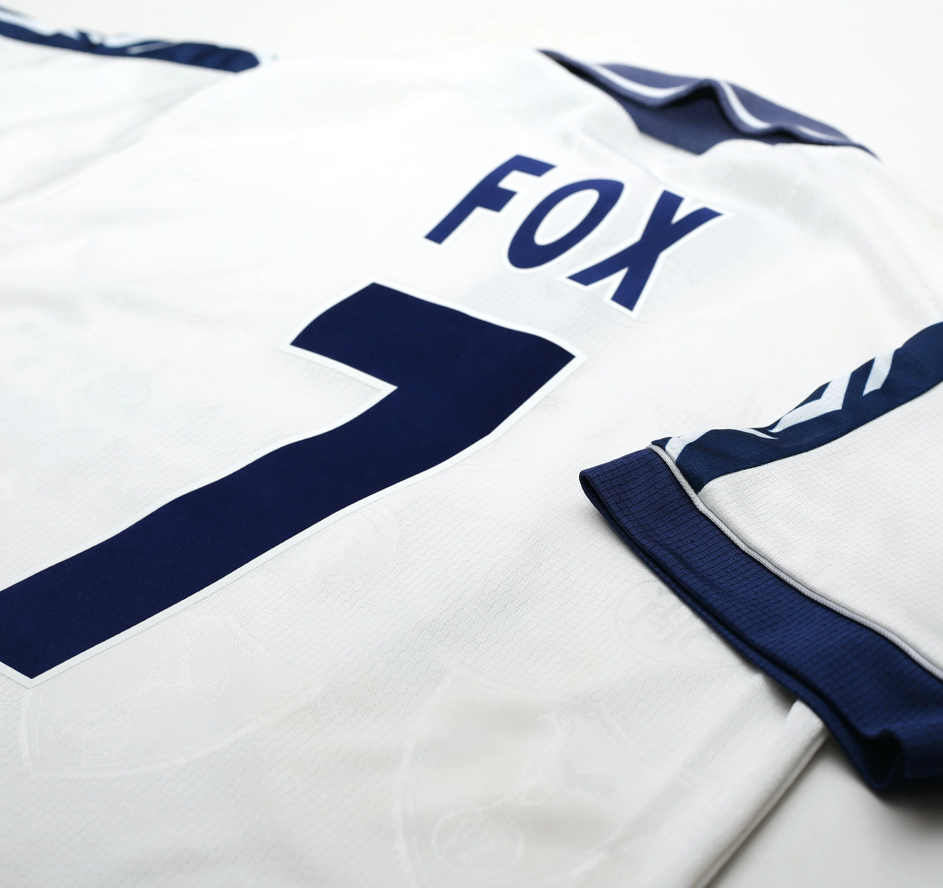 1995/97 Fox #7 Tottenham Hotspur Vintage PONY Home Football Shirt (S) - Image 12