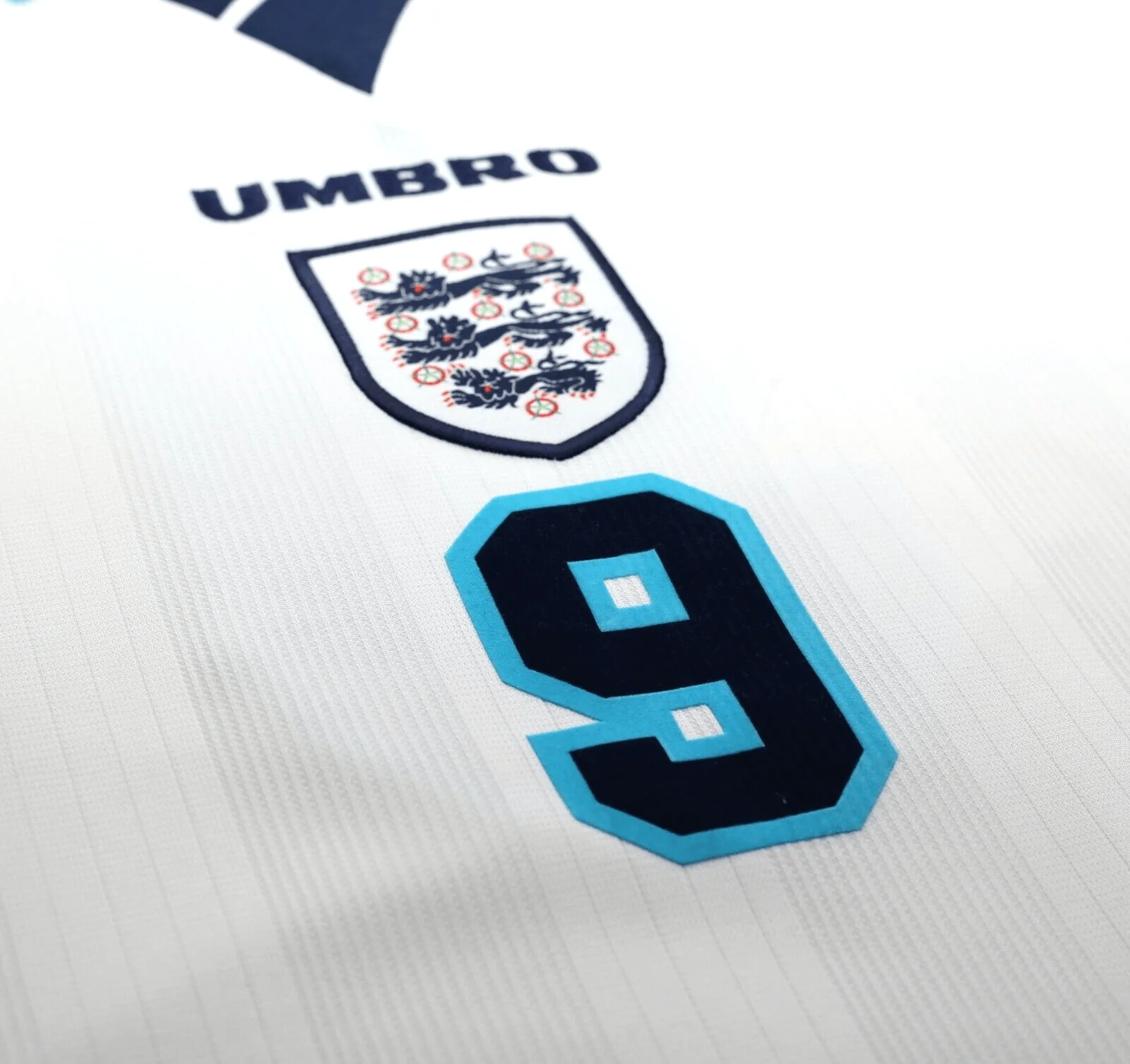 1995/97 Shearer #9 England Vintage Umbro Football Shirt (L/XL) Euro 96 - Image 5