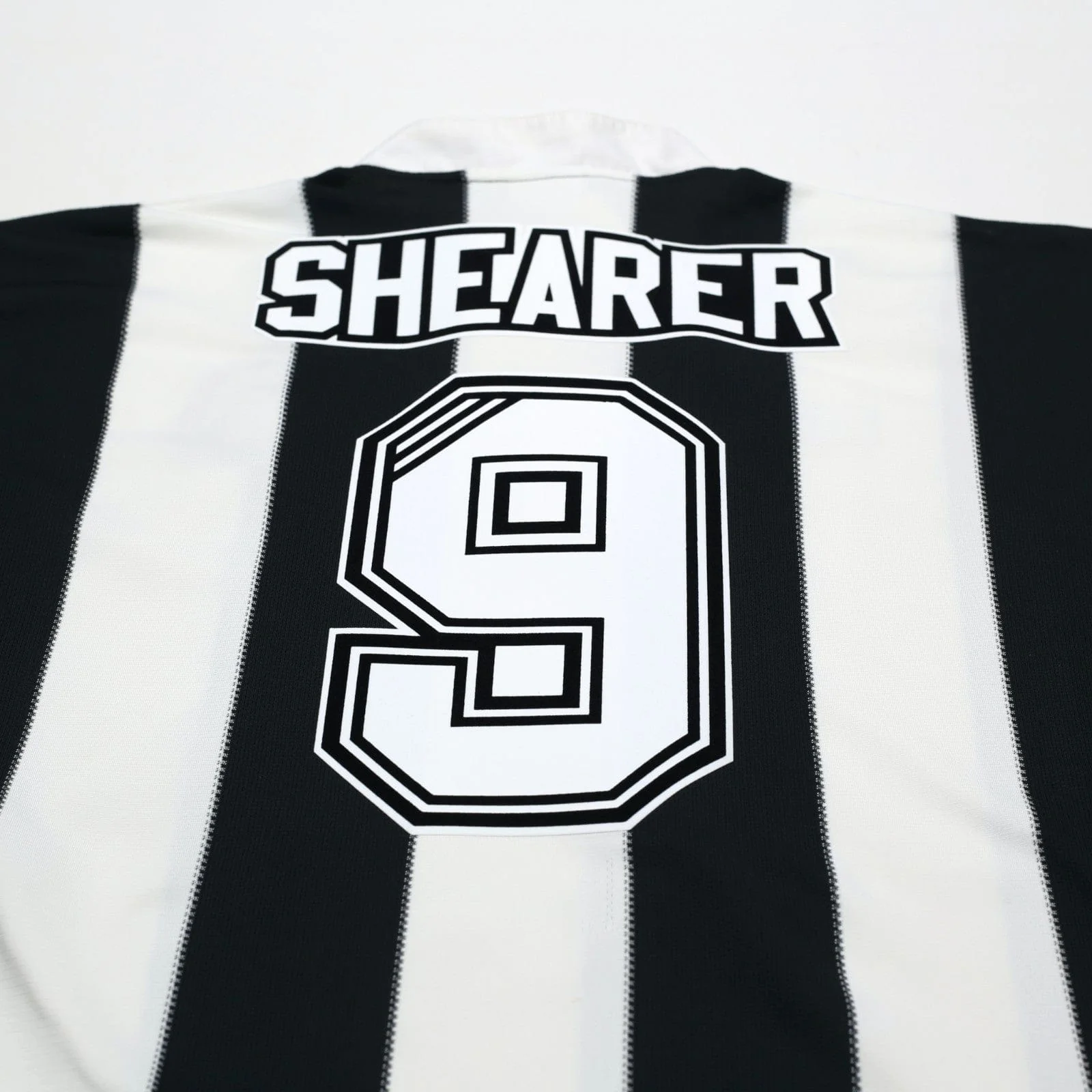 1995/97 Shearer #9 Newcastle United Vintage adidas Football Shirt (M) - Image 10