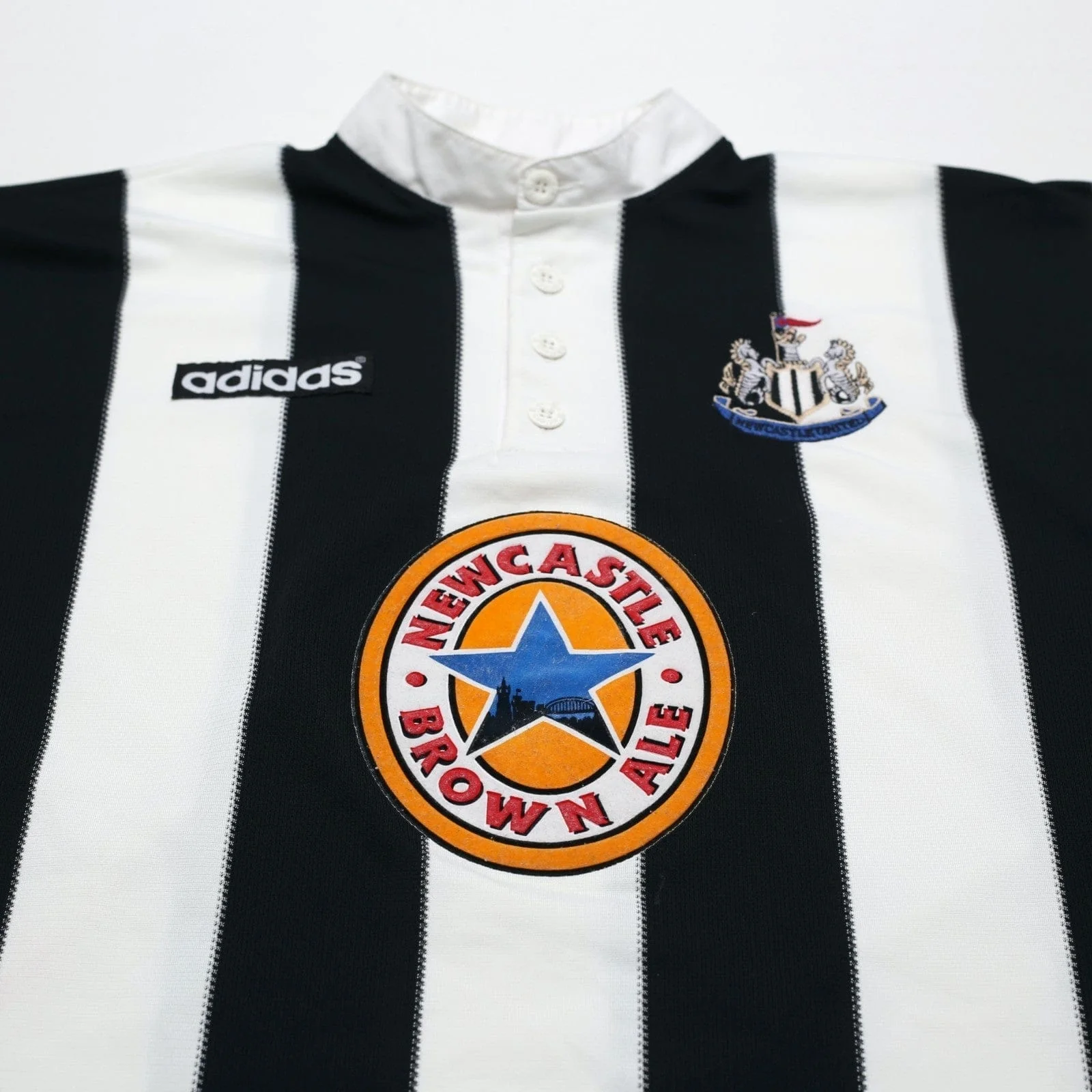 1995/97 Shearer #9 Newcastle United Vintage adidas Football Shirt (M) - Image 3