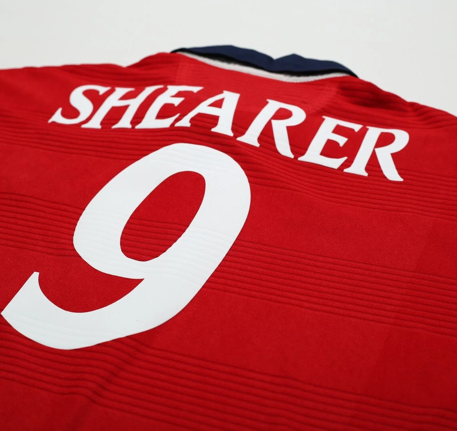 1999/01 SHEARER #9 England Vintage Umbro Away Football Shirt (XL) Euro 2000 - Image 9