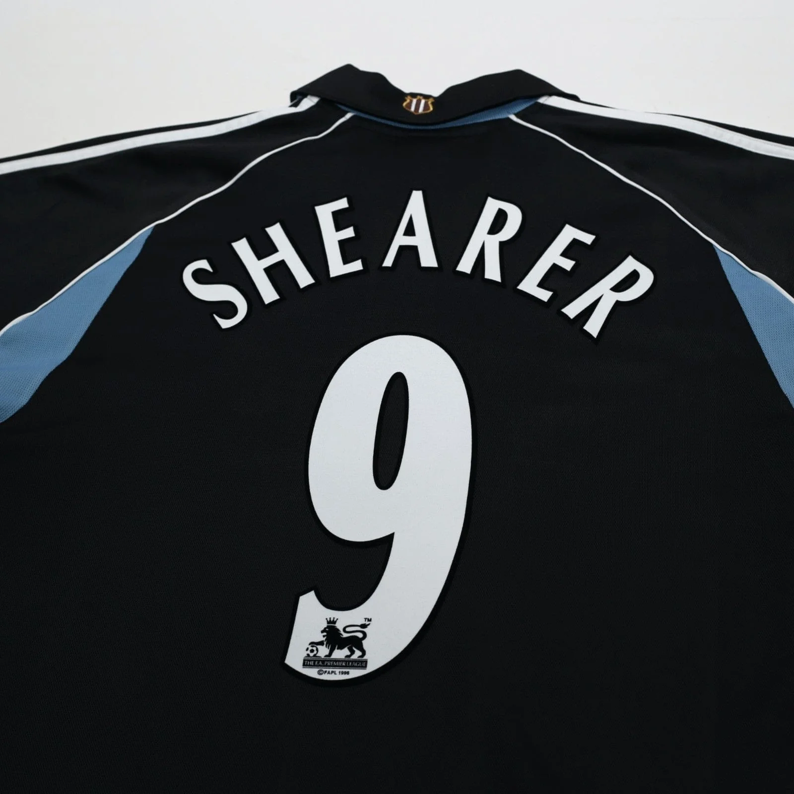 2000/01 Shearer #9 Newcastle United Vintage adidas Away Football Shirt (L) - Image 10