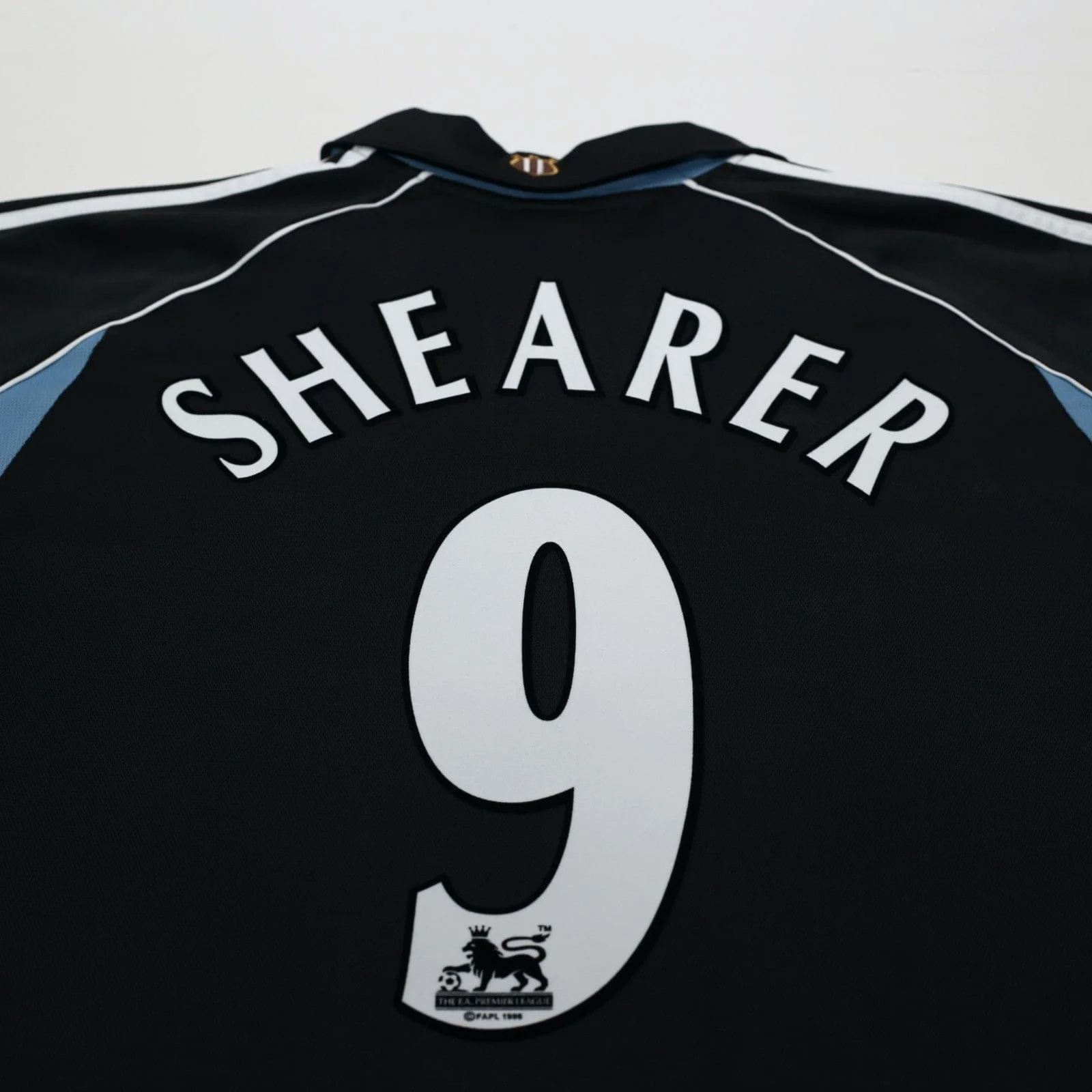 2000/01 Shearer #9 Newcastle United Vintage adidas Away Football Shirt (L) - Image 11