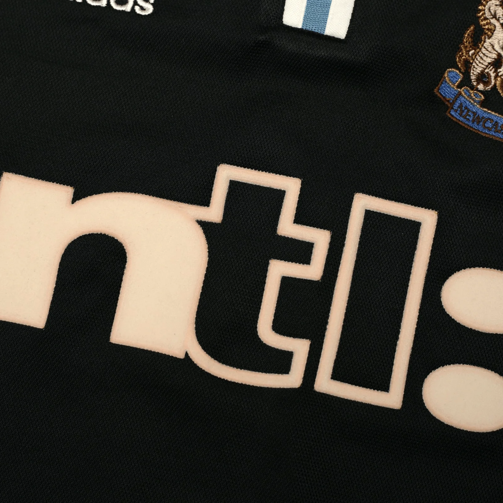 2000/01 Shearer #9 Newcastle United Vintage adidas Away Football Shirt (L) - Image 7