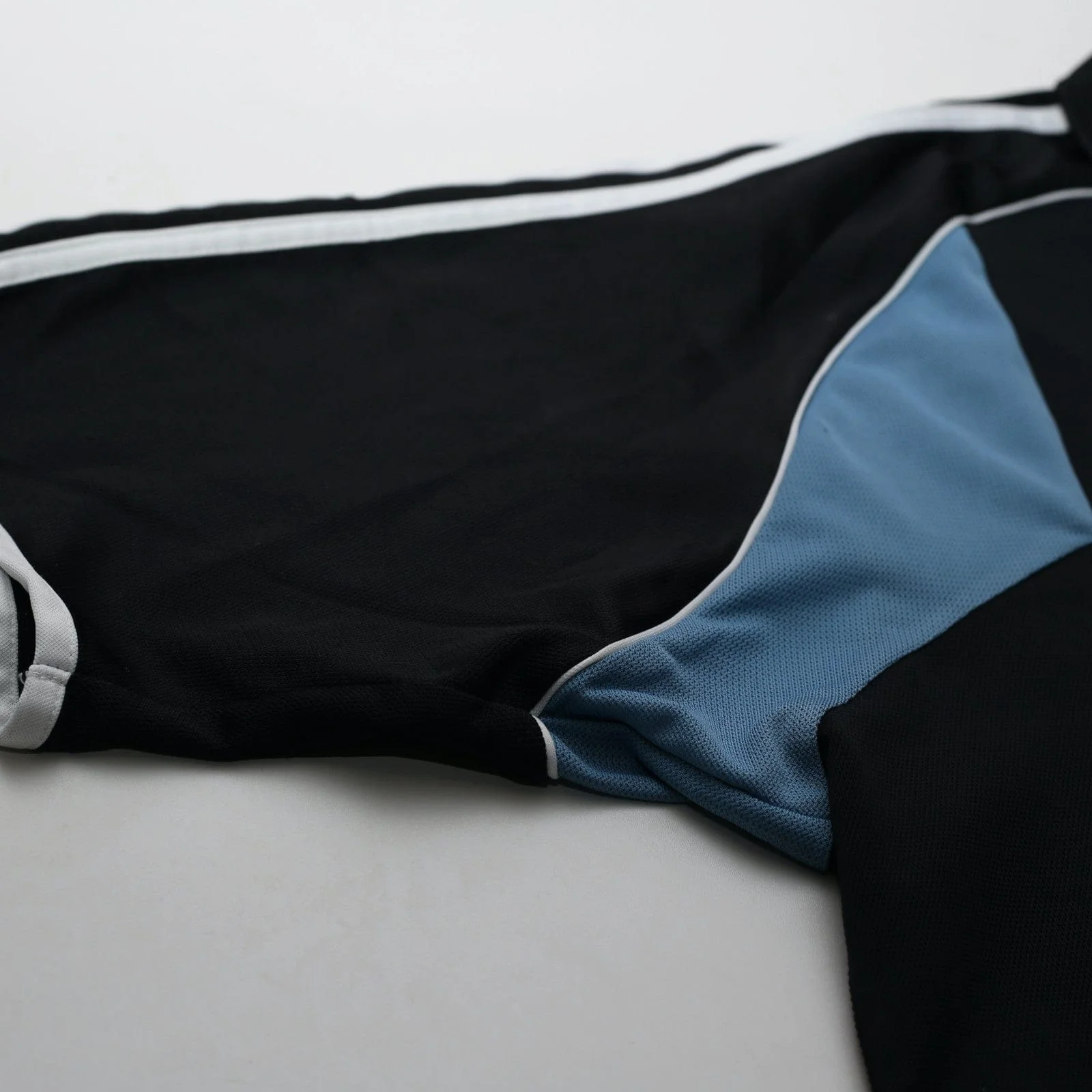 2000/01 Shearer #9 Newcastle United Vintage adidas Away Football Shirt (L) - Image 8