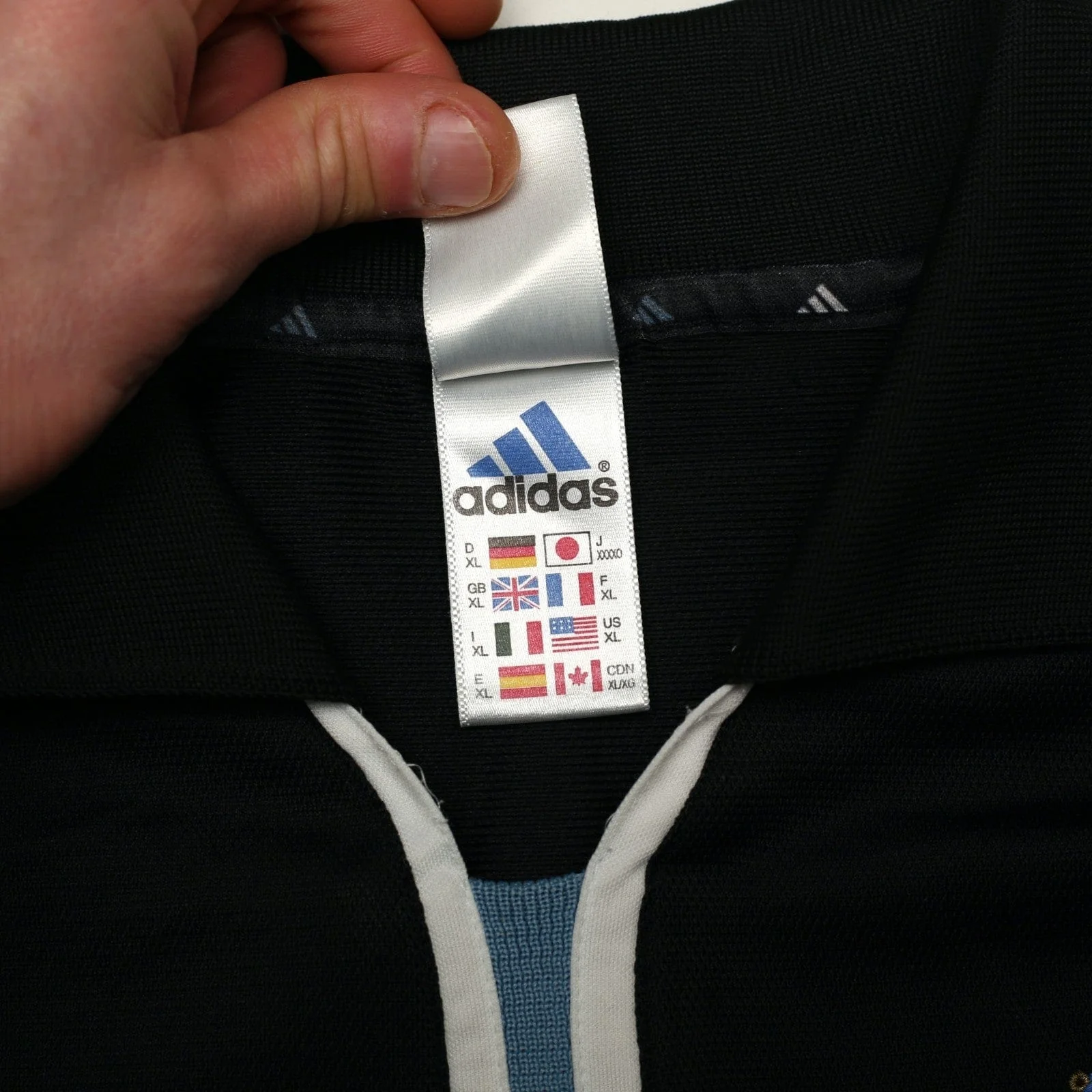 2000/01 Shearer #9 Newcastle United Vintage adidas Away Football Shirt (XL) - Image 15