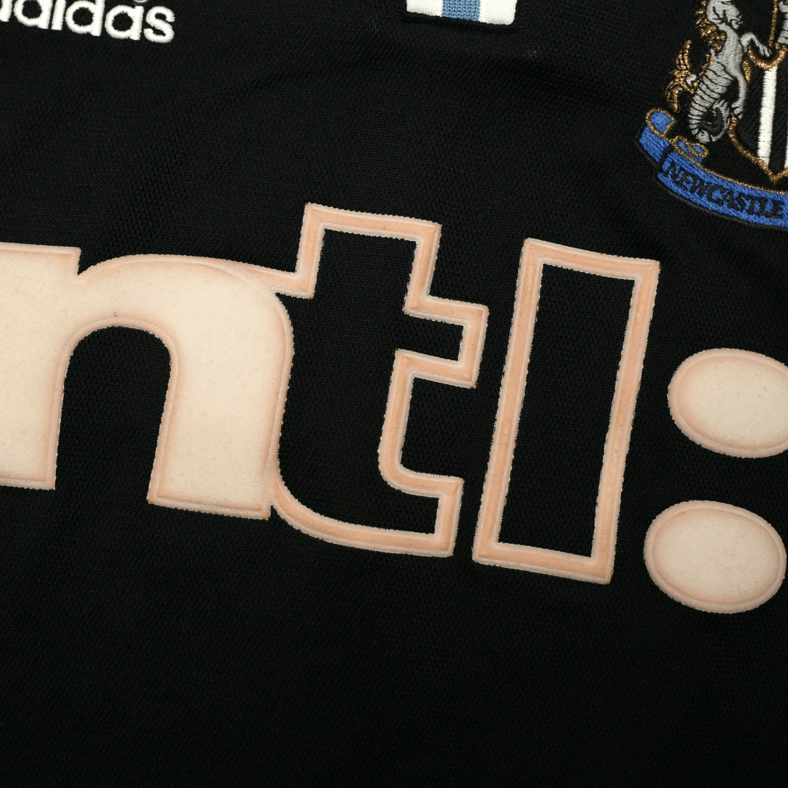 2000/01 Shearer #9 Newcastle United Vintage adidas Away Football Shirt (XL) - Image 7