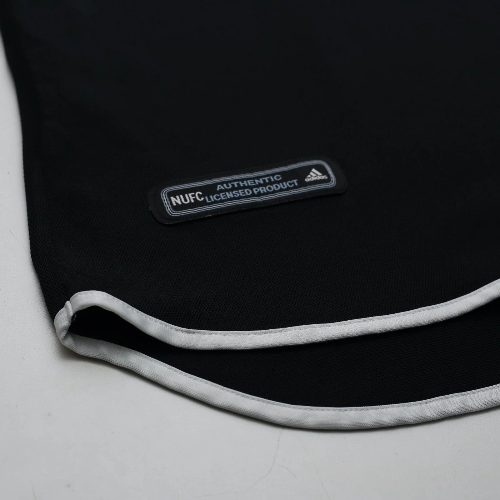 2000/01 Shearer #9 Newcastle United Vintage adidas Away Football Shirt (XL) - Image 8