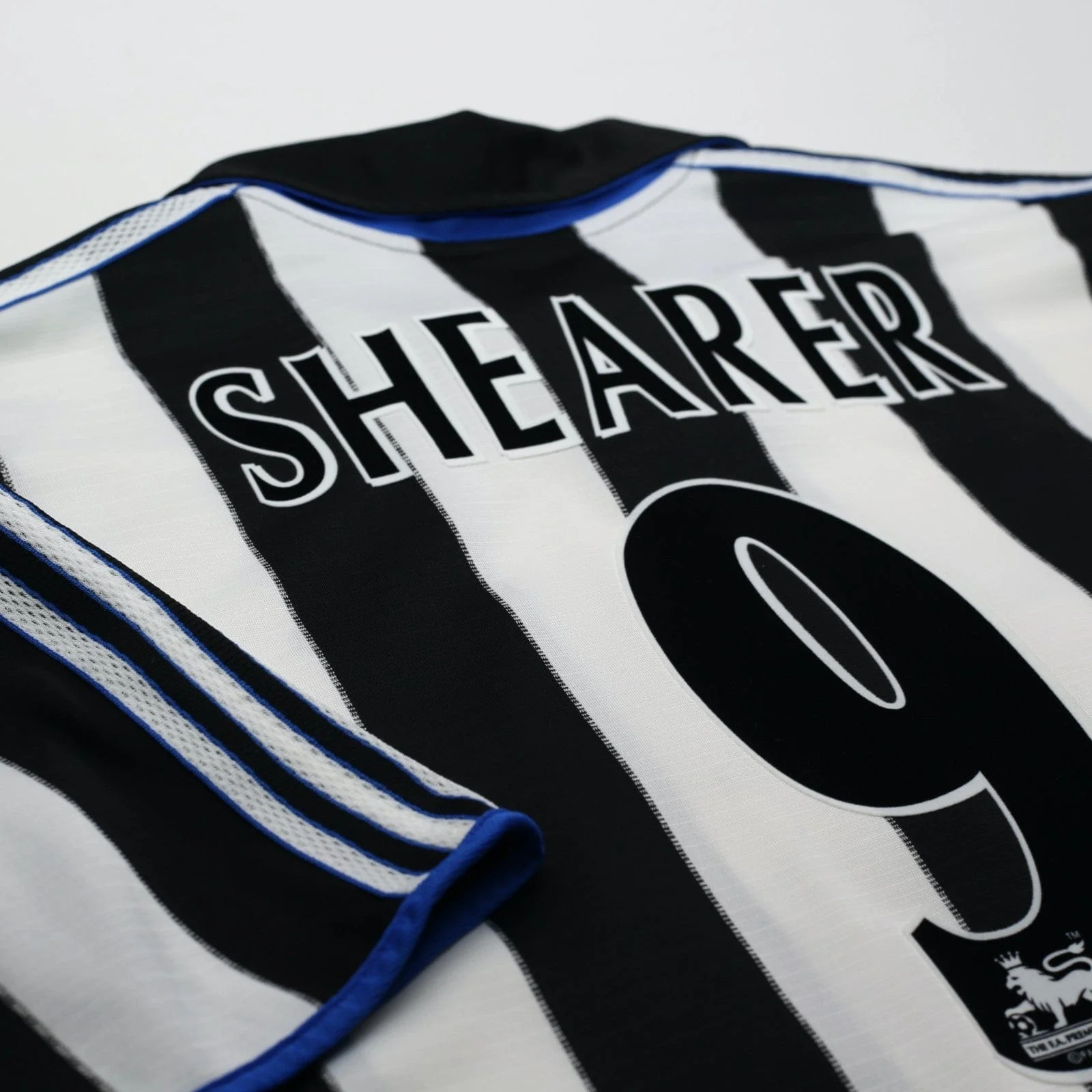 2000/01 Shearer #9 Newcastle United Vintage adidas Home Football Shirt (XL) - Image 14