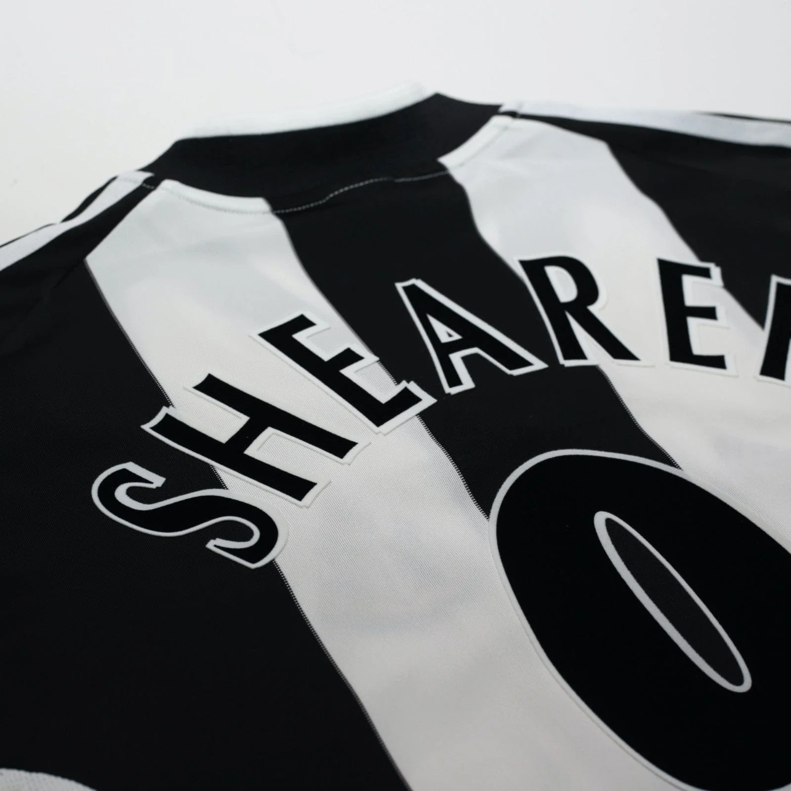 2001/03 Shearer #9 Newcastle United Vintage adidas Home Football Shirt (XL) - Image 14