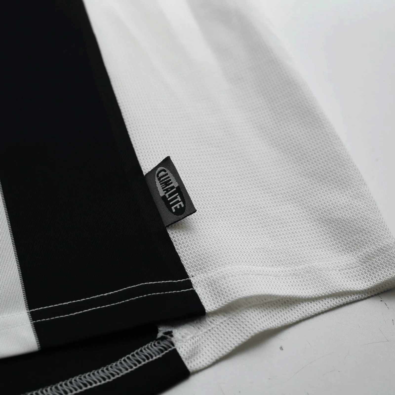 2001/03 Shearer #9 Newcastle United Vintage adidas Home Football Shirt (XL) - Image 9