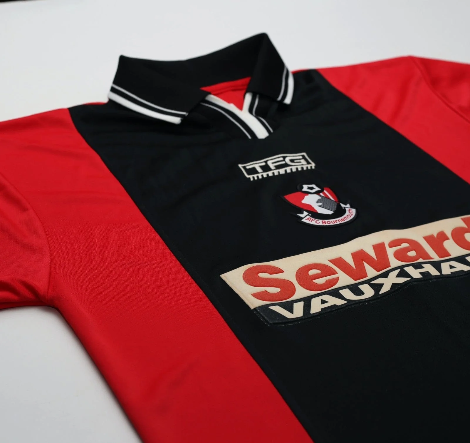 2002/03 BOURNEMOUTH Vintage TFG Home Football Shirt (M) - Image 6