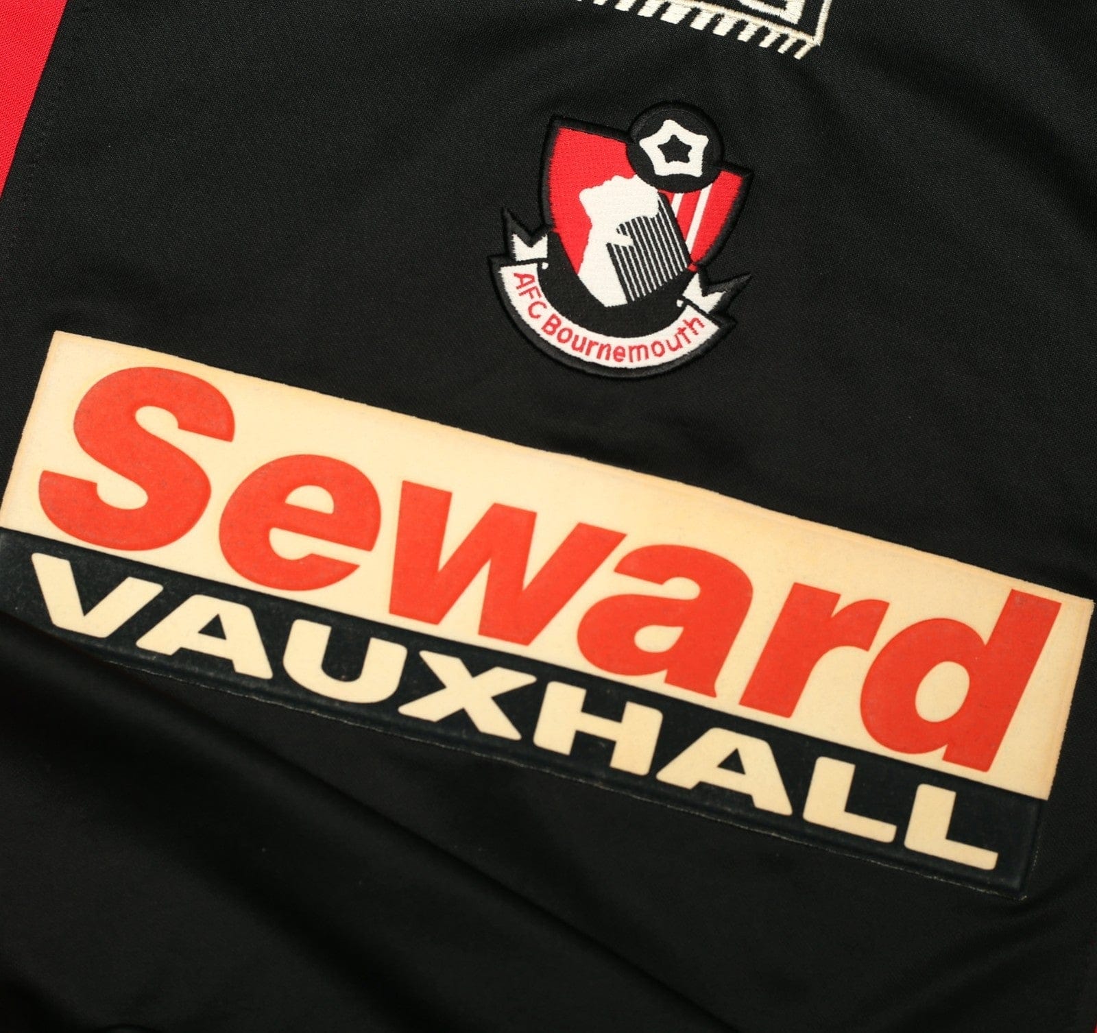 2002/03 BOURNEMOUTH Vintage TFG Home Football Shirt (M) - Image 7