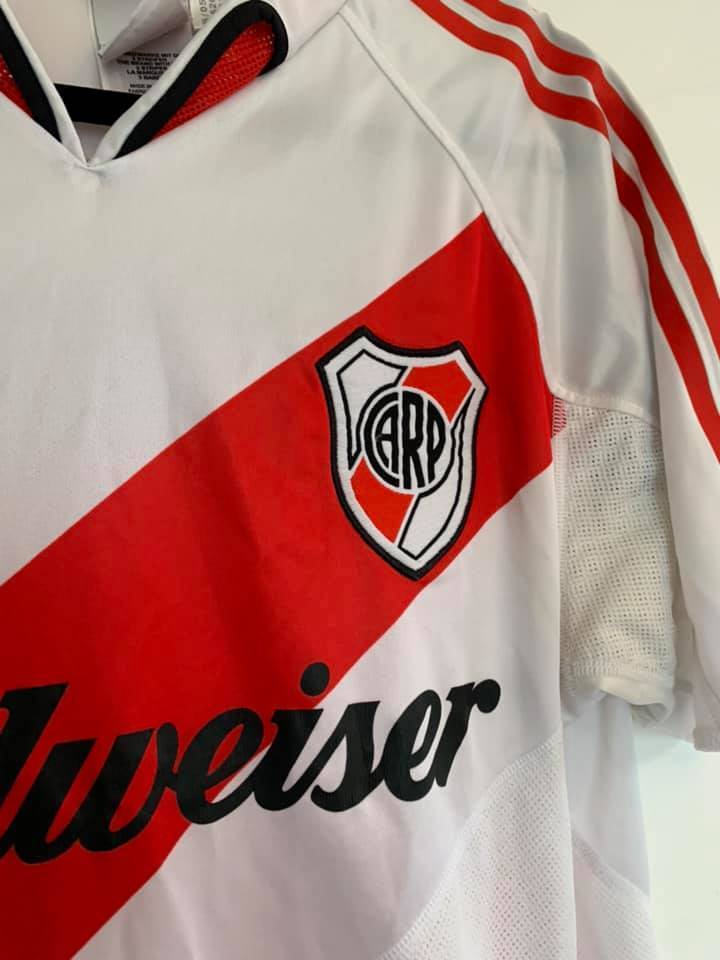 2004-2005 River Plate Home Shirt M (Excellent) - Image 4