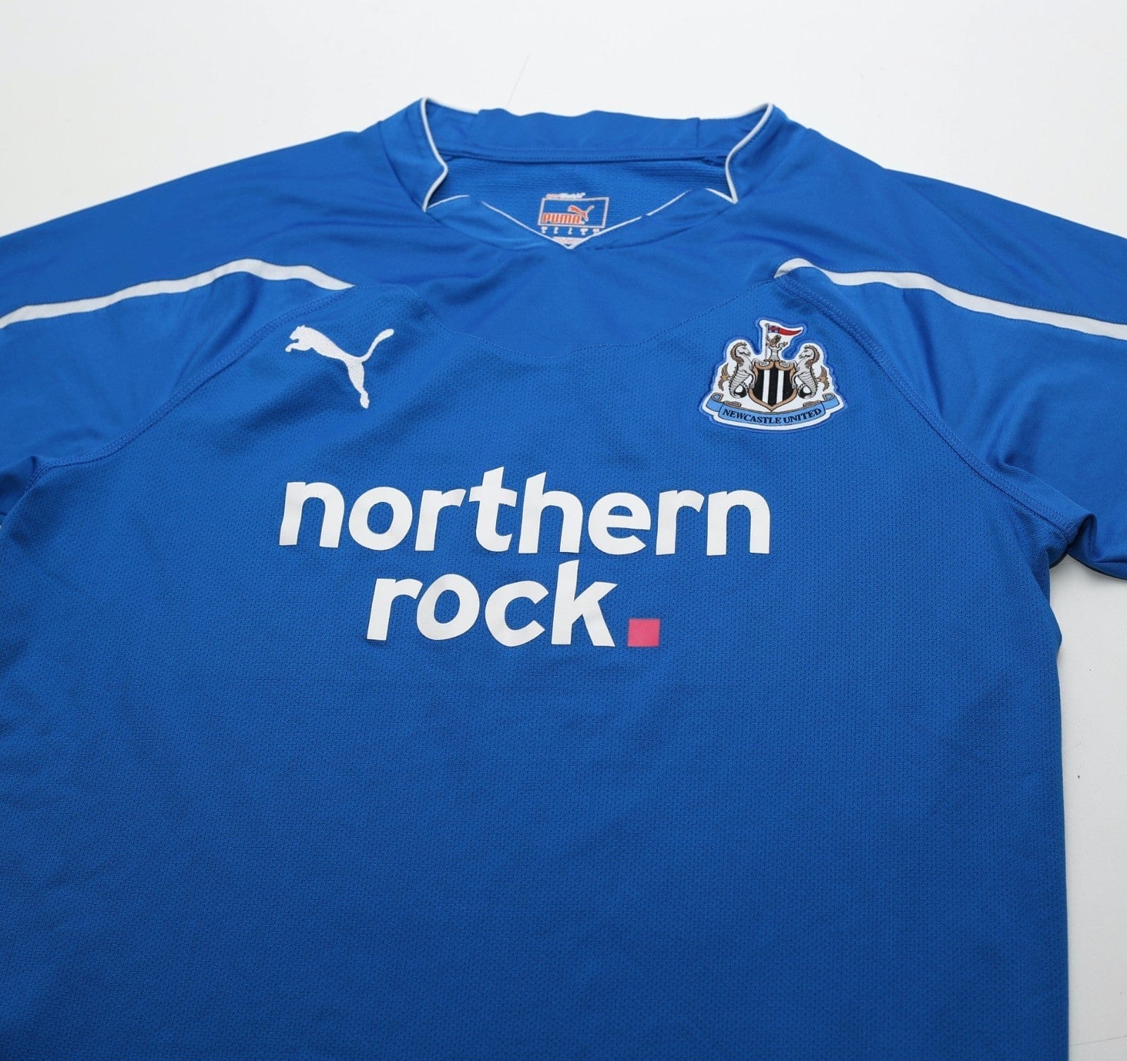 2010/11 BEN ARFA #37 Newcastle United Vintage PUMA Away Football Shirt (M) - Image 3
