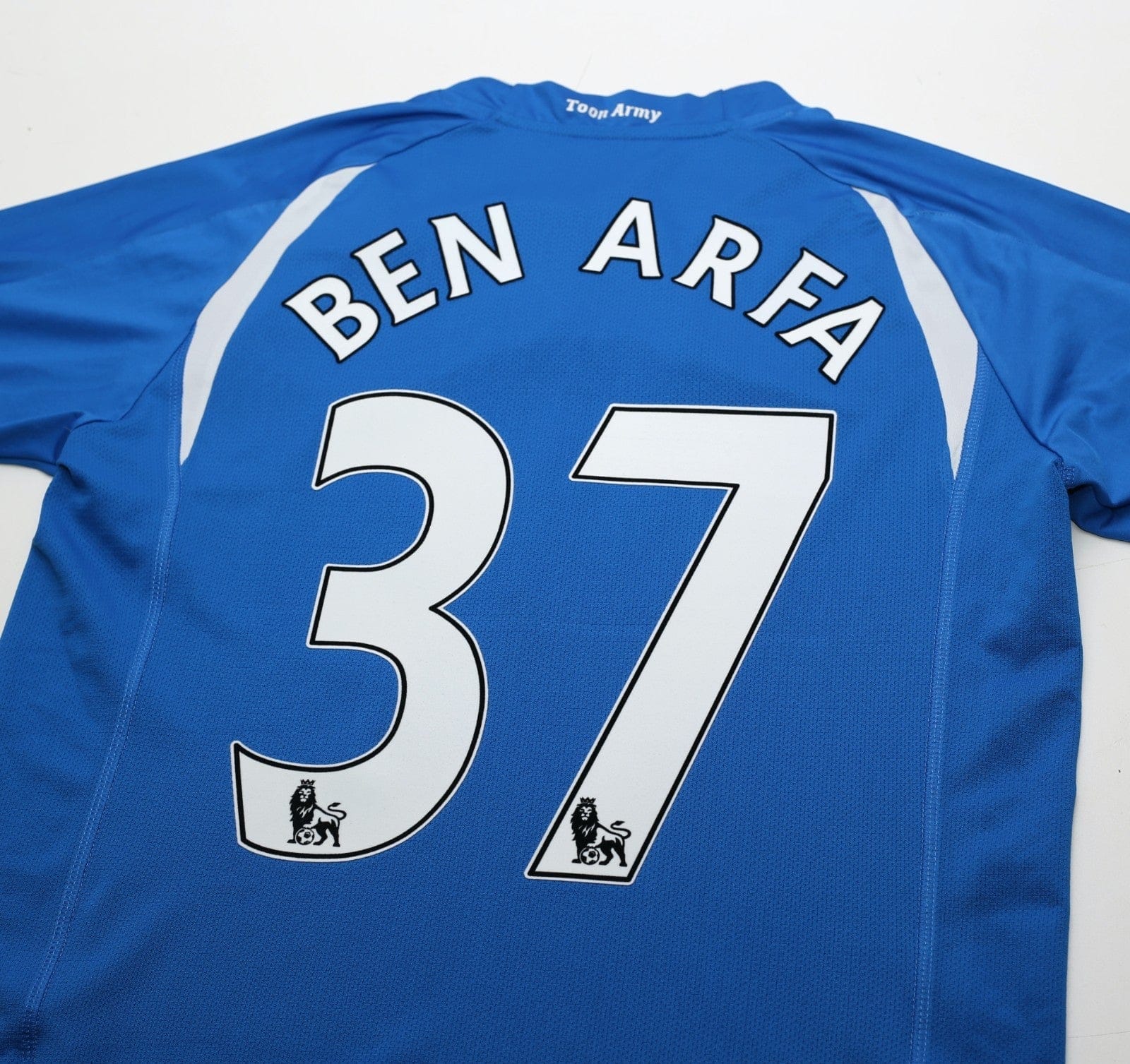 2010/11 BEN ARFA #37 Newcastle United Vintage PUMA Away Football Shirt (M) - Image 9