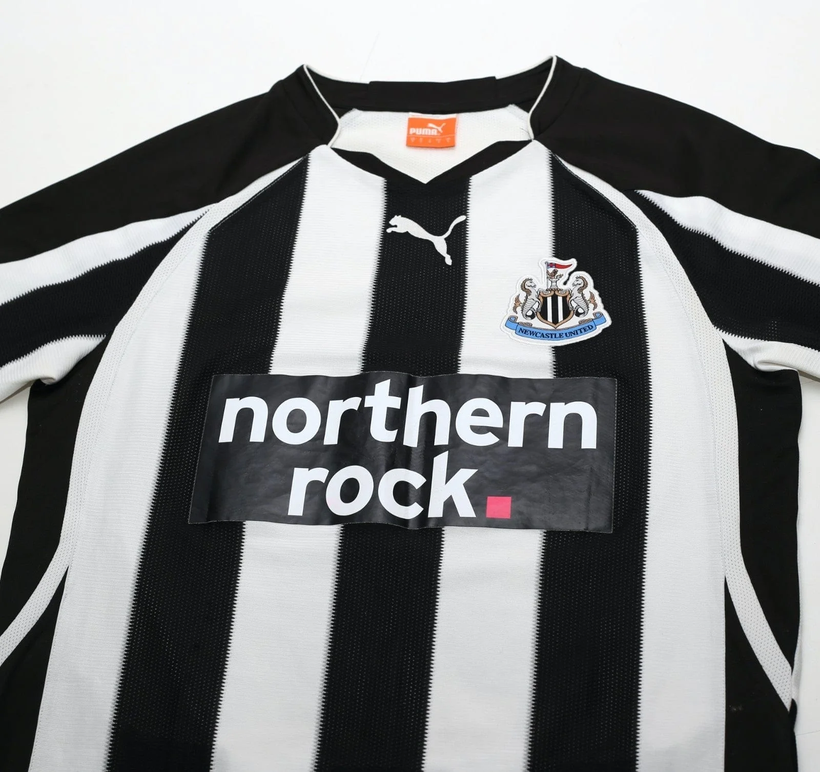2010/11 BEN ARFA #37 Newcastle United Vintage PUMA Home Football Shirt (S) - Image 10