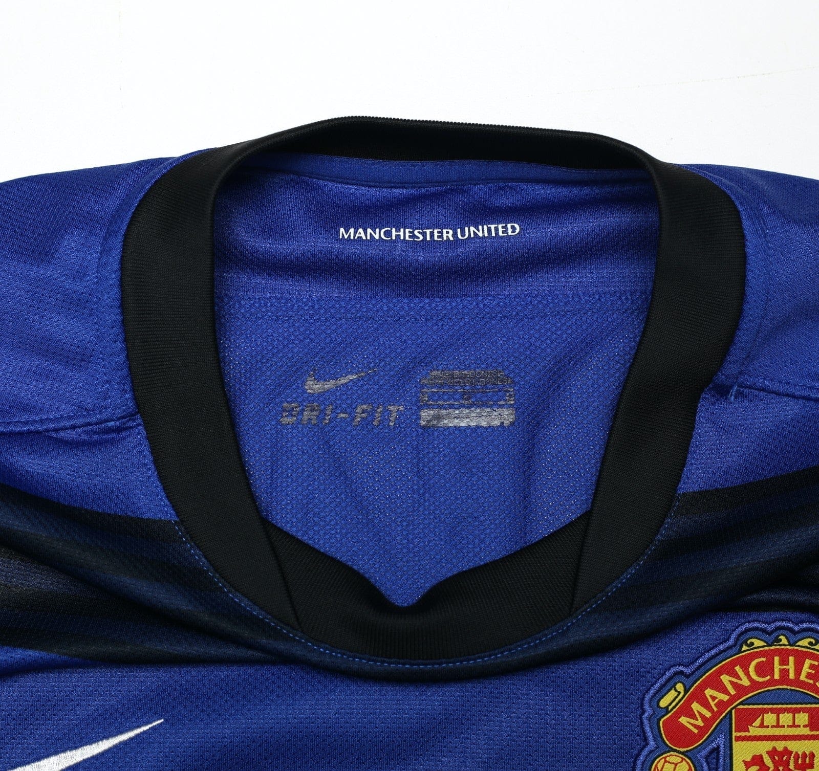 2011/13 BERBATOV #9 Manchester United Vintage Away Home Football Shirt (M) - Image 14