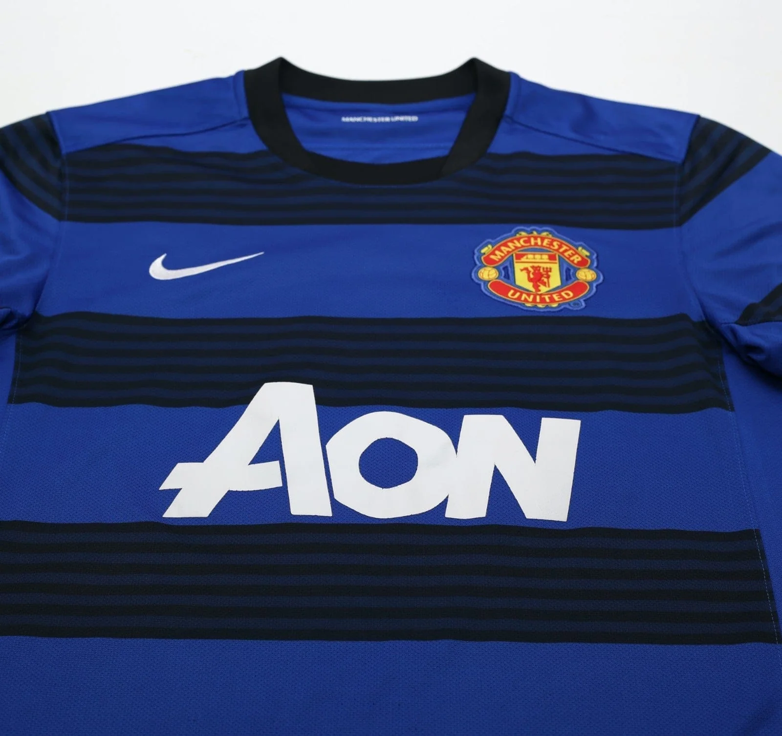 2011/13 BERBATOV #9 Manchester United Vintage Away Home Football Shirt (M) - Image 4