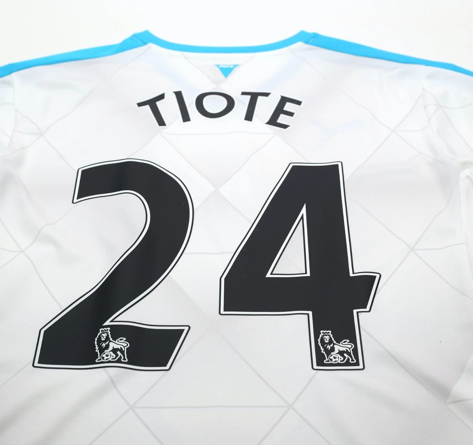 2015/16 TIOTE #24 Newcastle Utd Vintage PUMA Long Sleeve Away Football Shirt (M) - Image 12