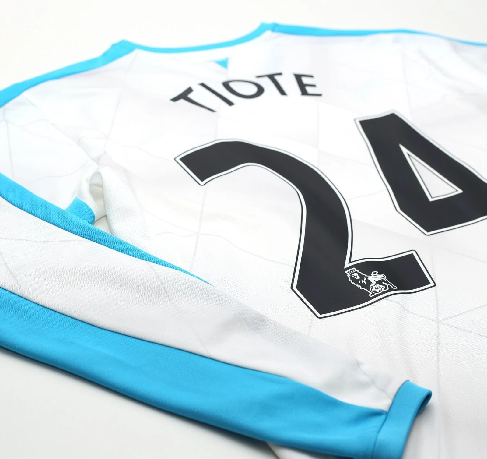 2015/16 TIOTE #24 Newcastle Utd Vintage PUMA Long Sleeve Away Football Shirt (M) - Image 14