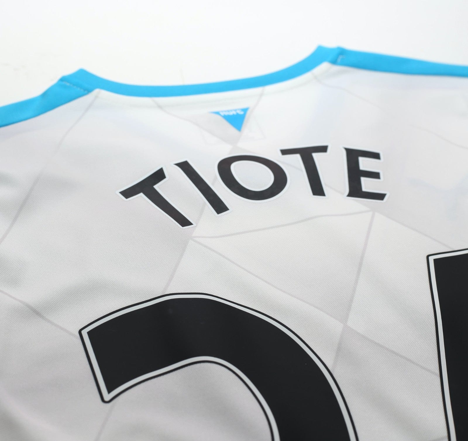 2015/16 TIOTE #24 Newcastle Utd Vintage PUMA Long Sleeve Away Football Shirt (M) - Image 15