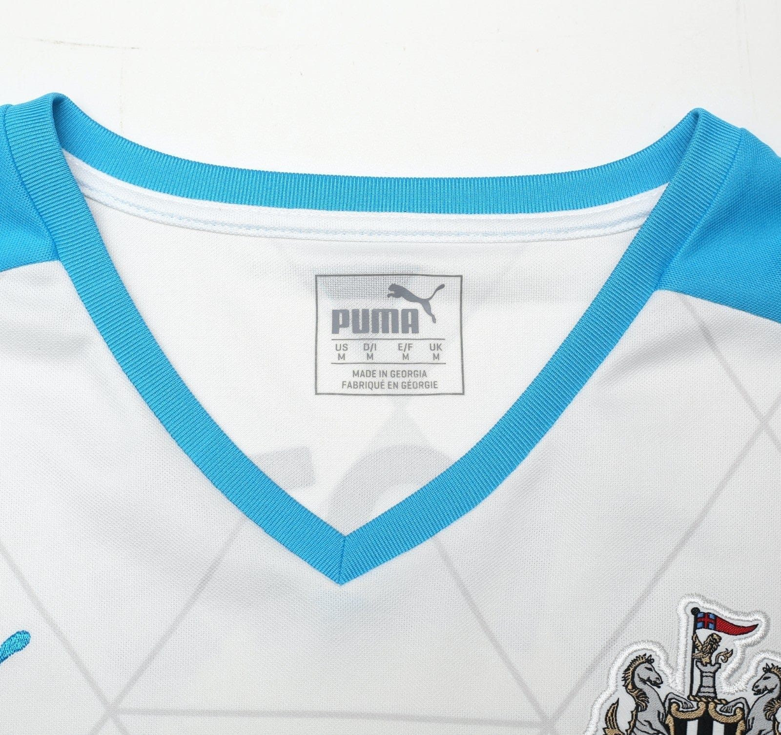 2015/16 TIOTE #24 Newcastle Utd Vintage PUMA Long Sleeve Away Football Shirt (M) - Image 16