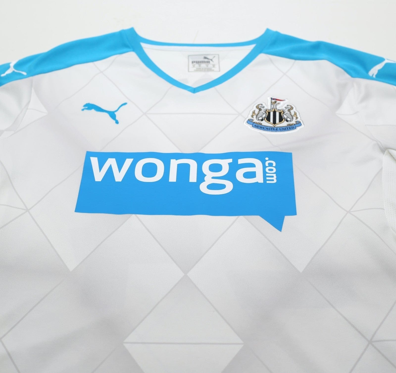 2015/16 TIOTE #24 Newcastle Utd Vintage PUMA Long Sleeve Away Football Shirt (M) - Image 4