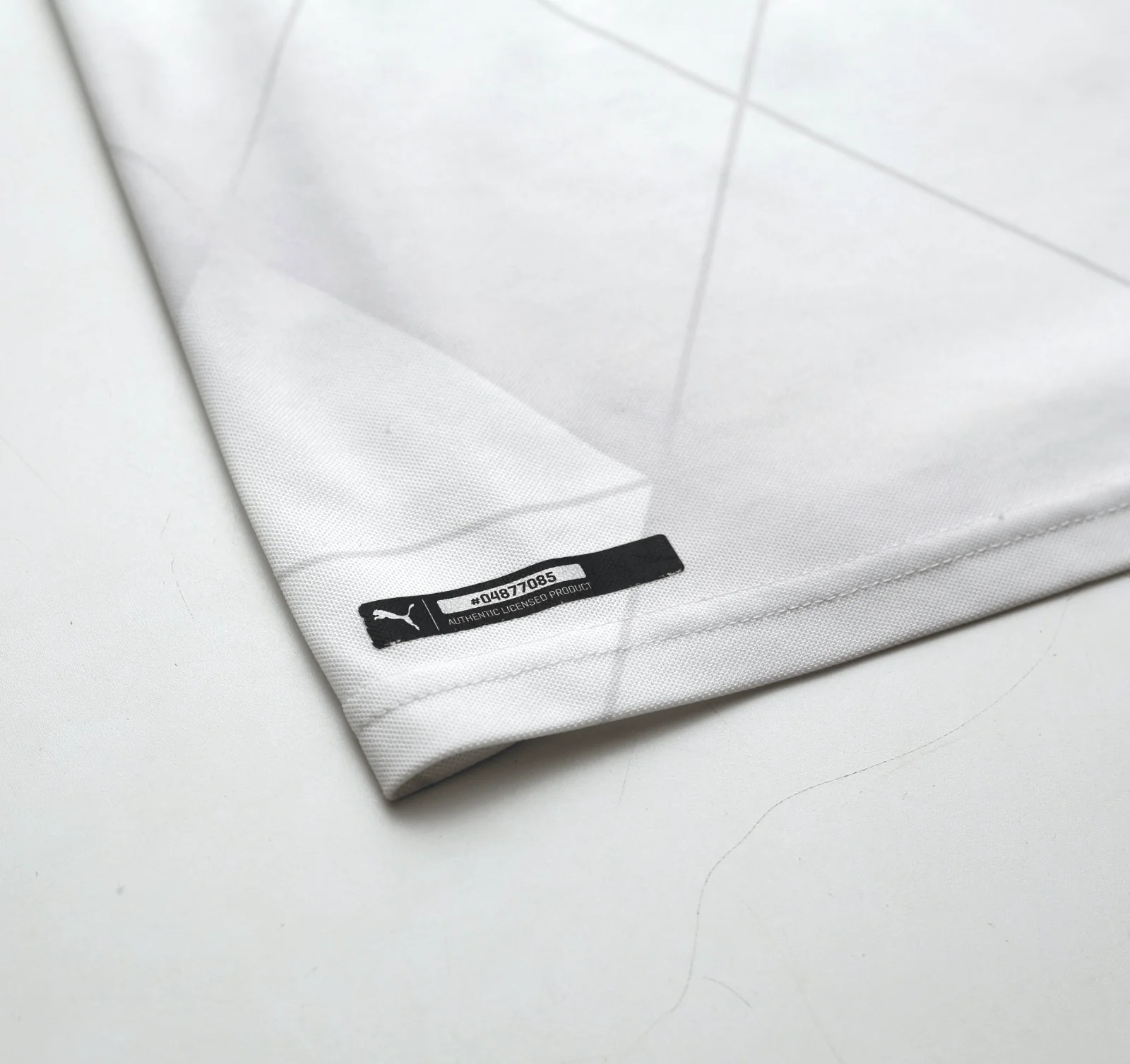 2015/16 TIOTE #24 Newcastle Utd Vintage PUMA Long Sleeve Away Football Shirt (M) - Image 9